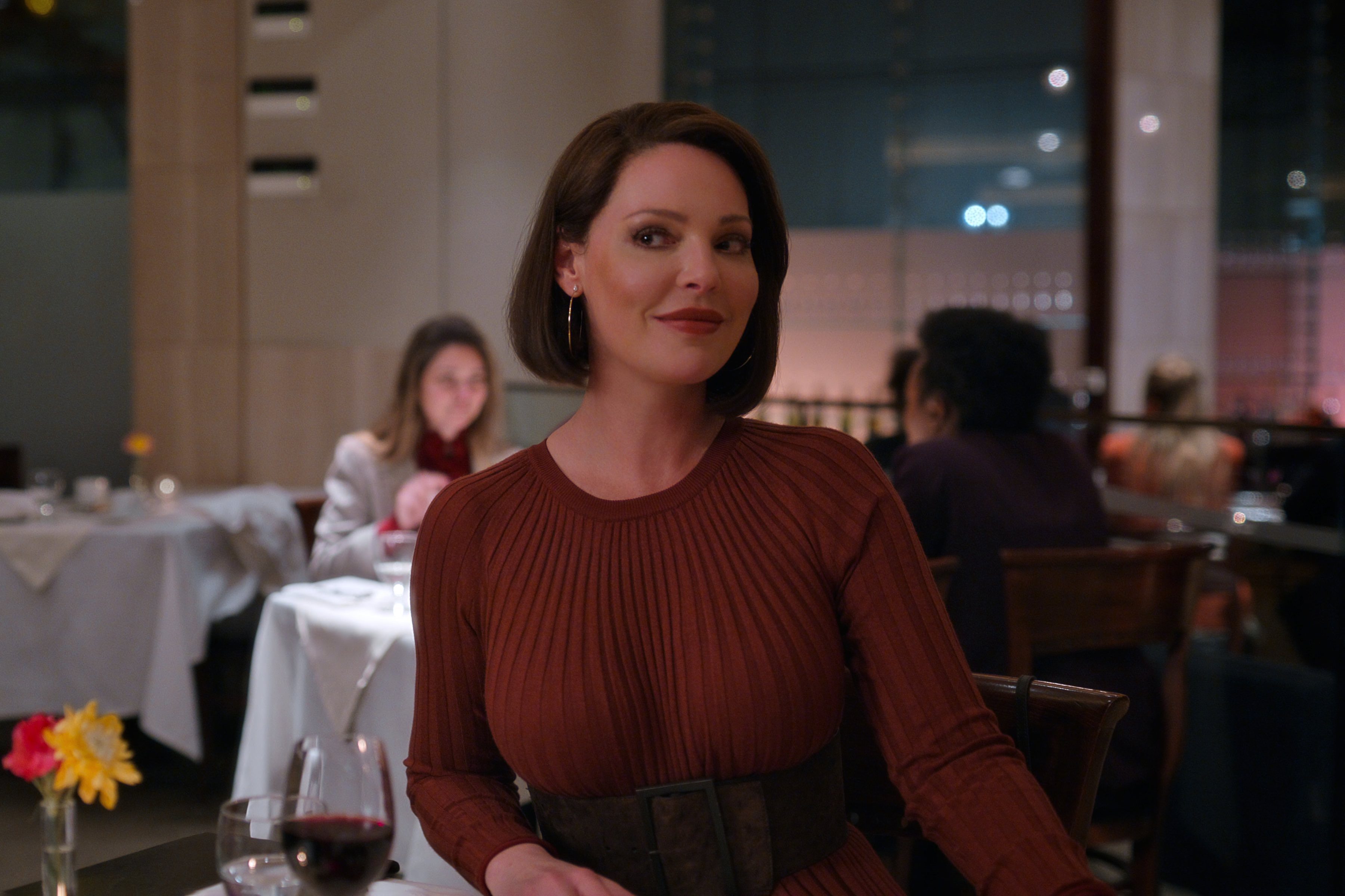 Firefly Lane Cast on Netflix - Katherine Heigl as Tully Hart