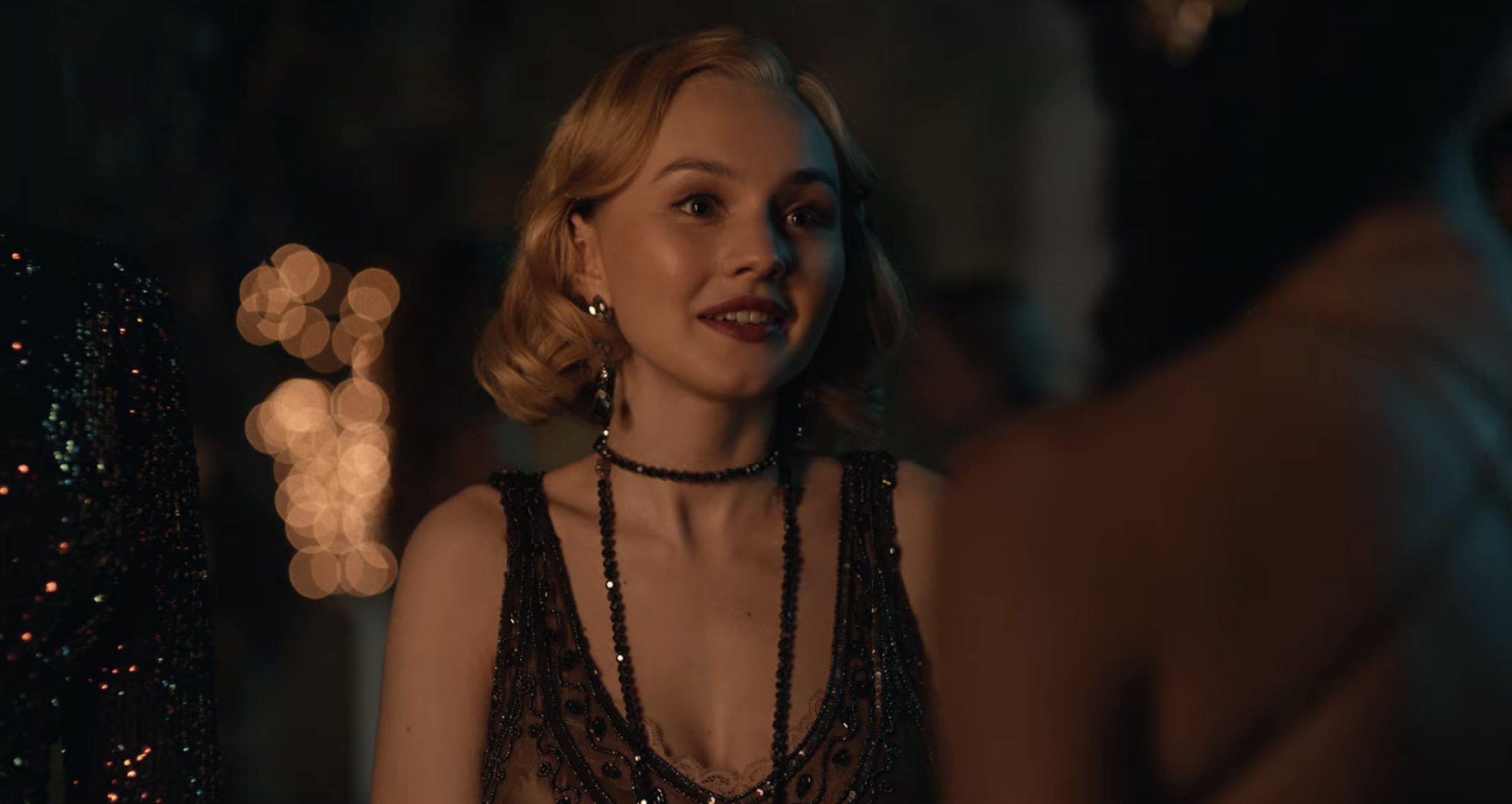 The Invitation Cast on Netflix - Alana Boden as Lucy