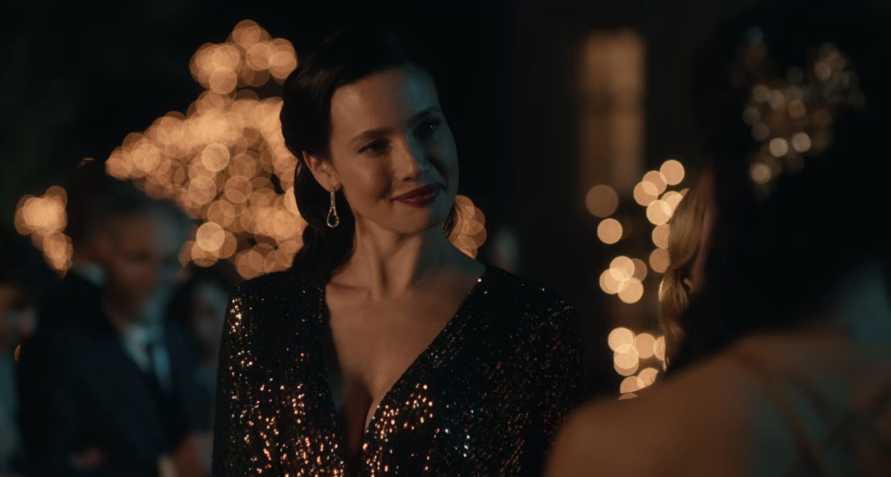 The Invitation Cast on Netflix - Stephanie Corneliussen as Viktoria