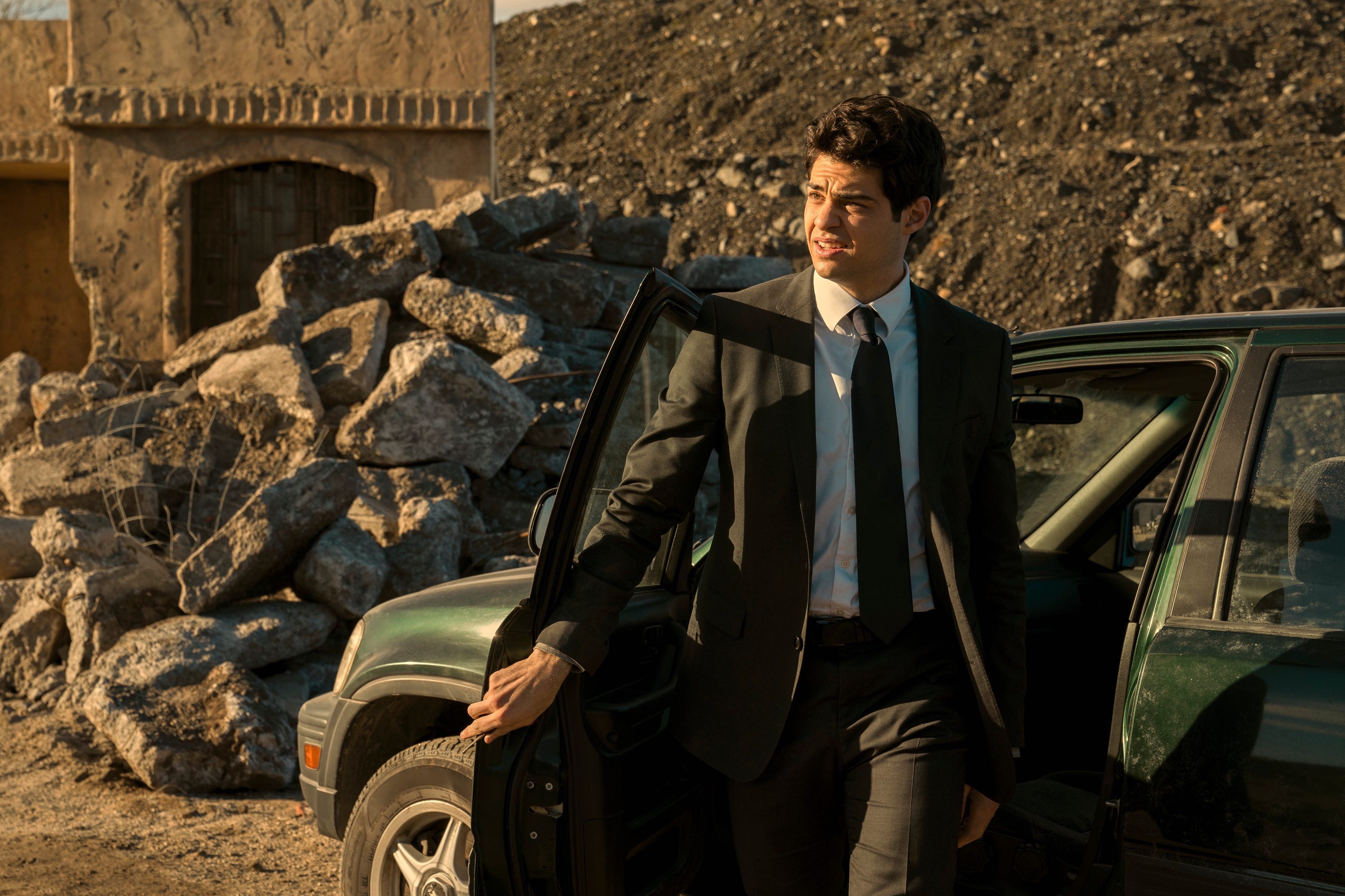 The Recruit Review - Alexi Hawley Netflix Series