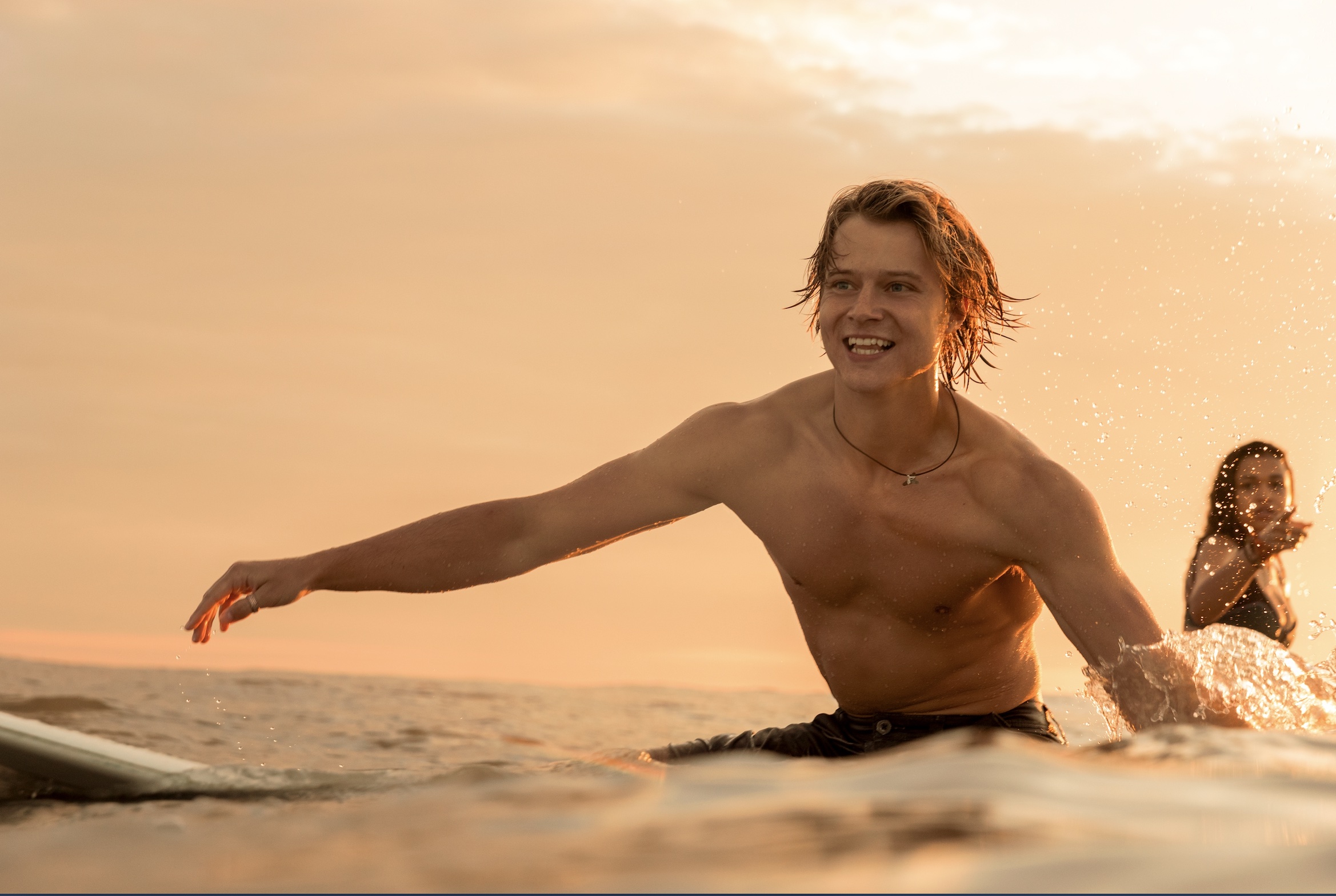 Outer Banks Soundtrack on Netflix - Every Song in Season 2, Episode 4