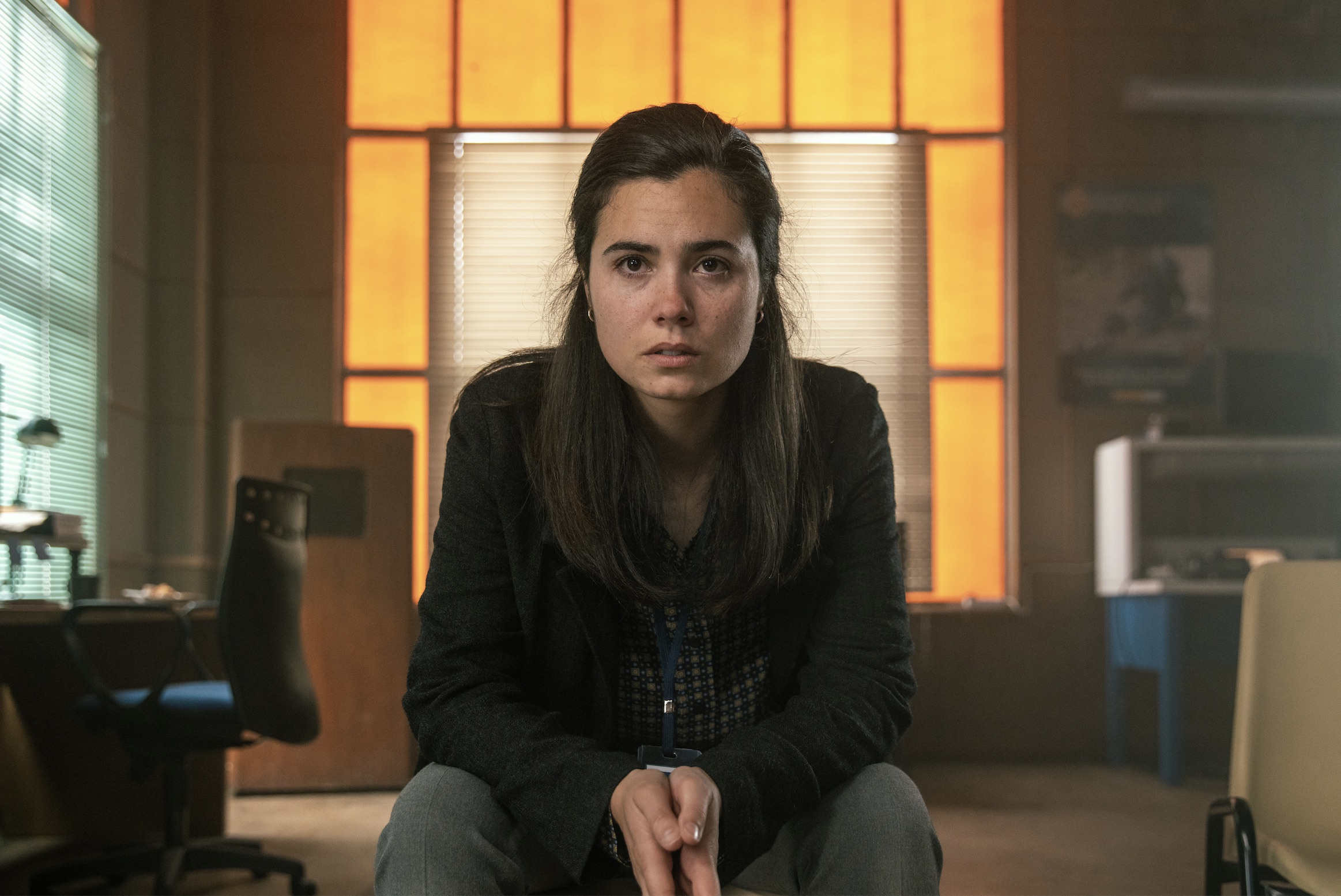 The Snow Girl Cast on Netflix - Loreto Mauleón as Ana Núñez