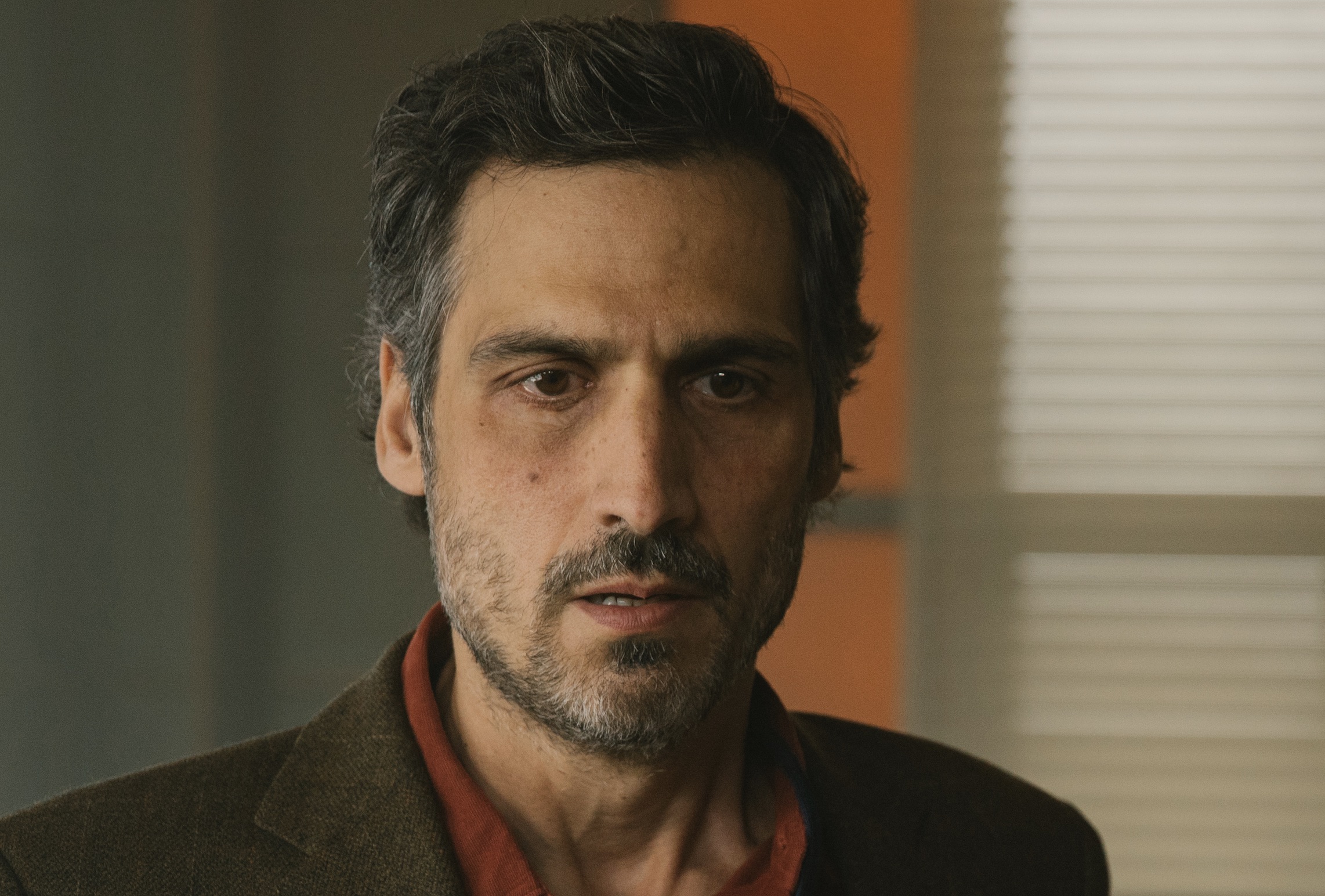 The Snow Girl Cast on Netflix - Raúl Prieto as Alvaro