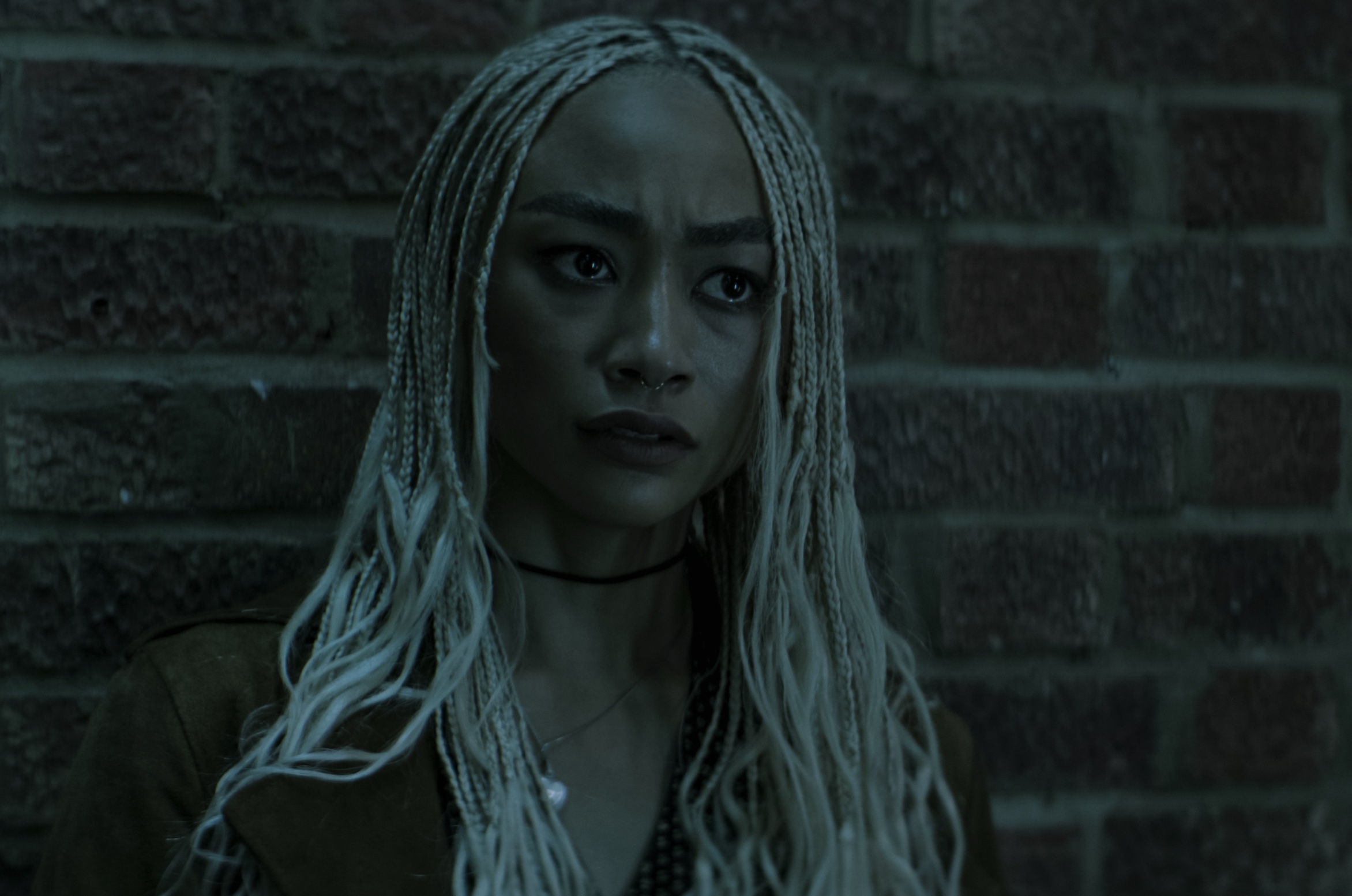 You Soundtrack on Netflix - Every Song in Season 4, Episode 1