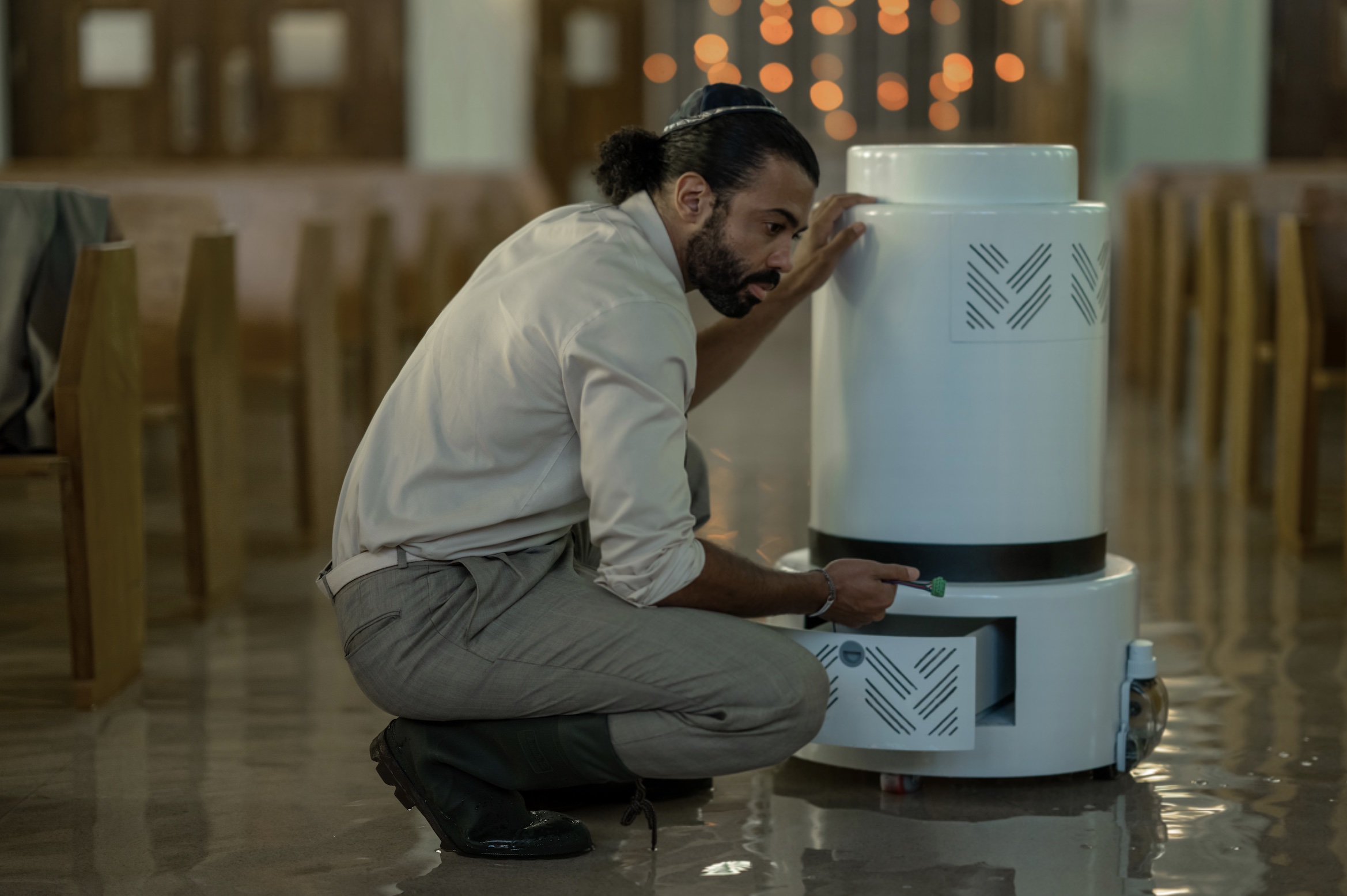 Extrapolations Soundtrack on Apple TV+ - Every Song in Season 1, Episode 3