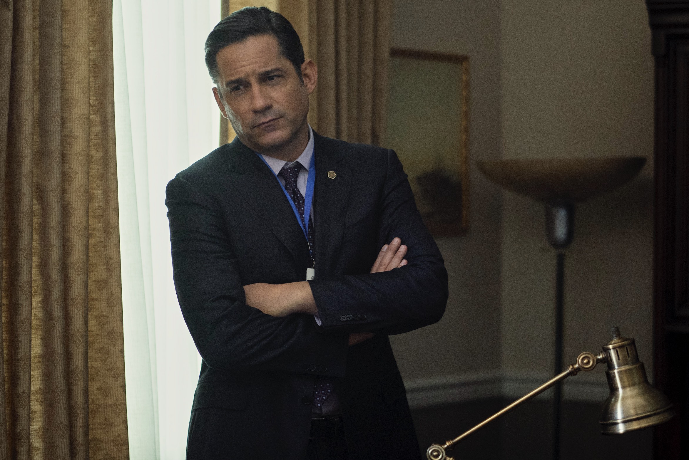 The Night Agent Cast on Netflix - Enrique Murciano as Ben Almora