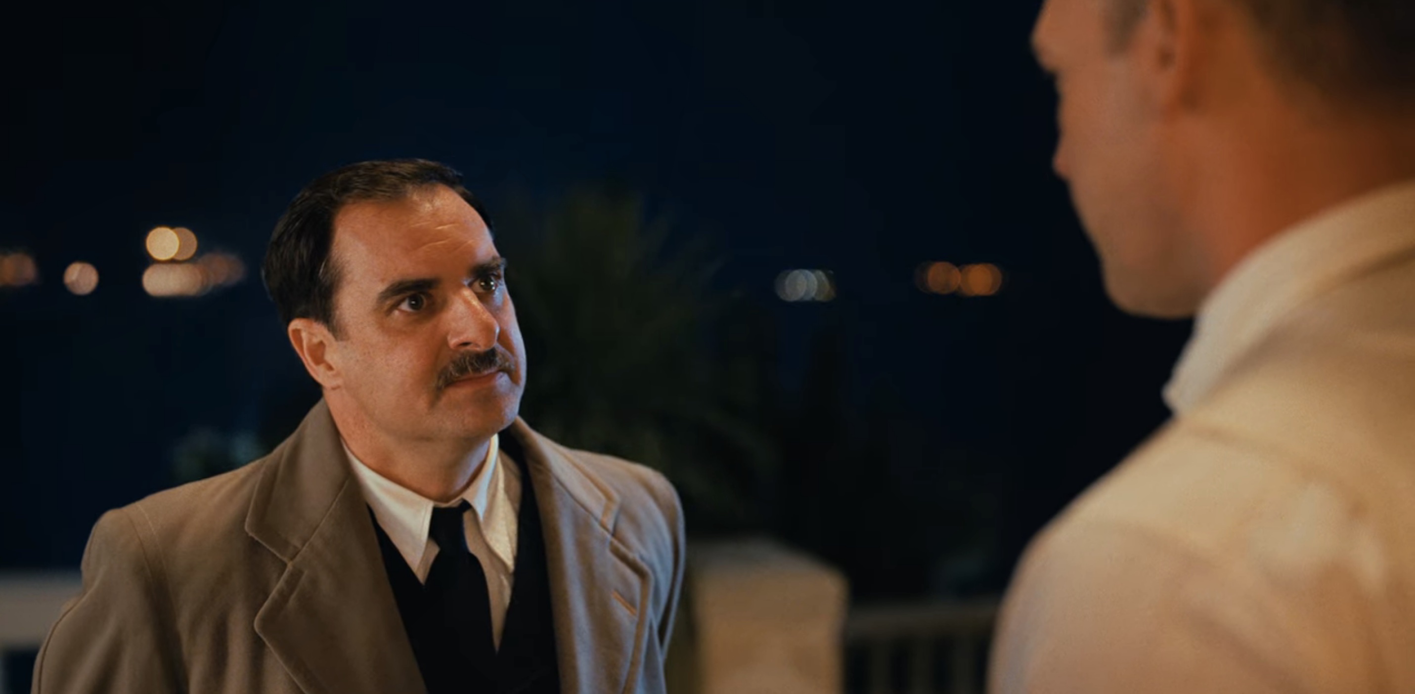 Transatlantic Cast on Netflix - Grégory Montel as Philippe Frot