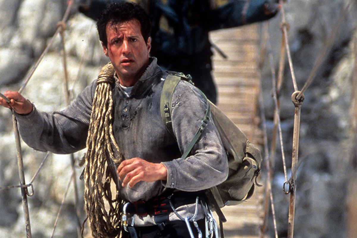 Cliffhanger Essay - 1993 Renny Harlin Movie Film