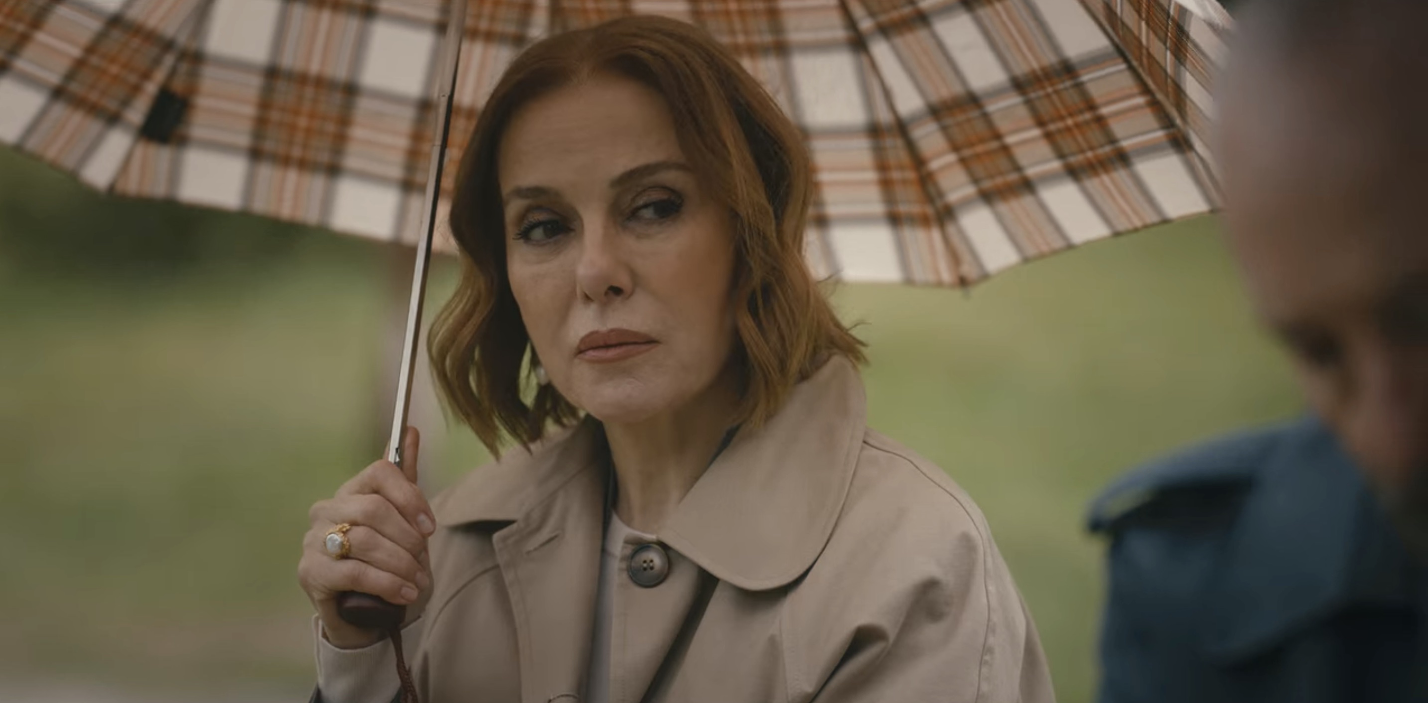 You Do You Cast on Netflix - Zuhal Olcay as Nevra Kültür