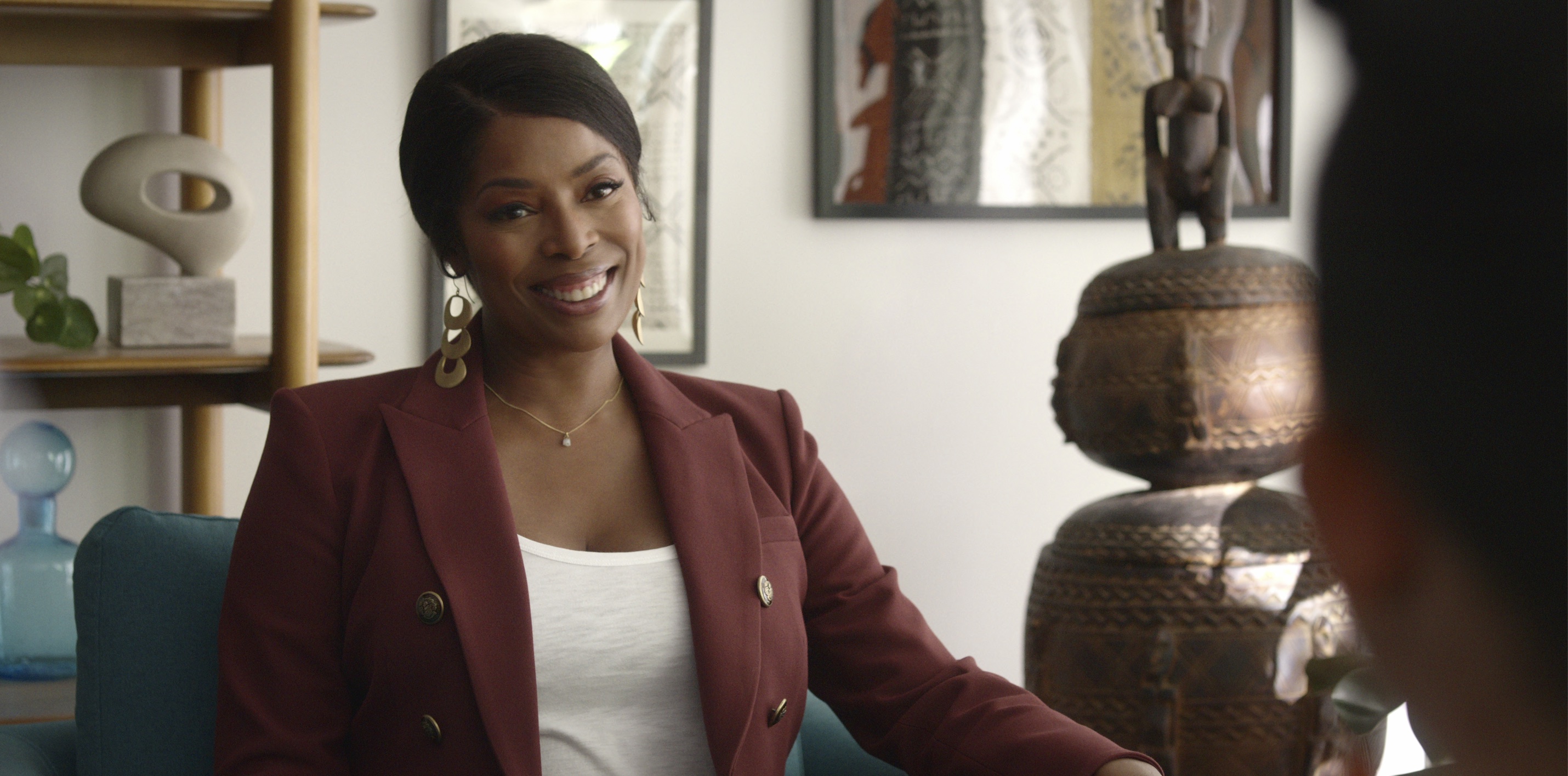 Survival of the Thickest Cast on Netflix - Tasha Smith as Marley