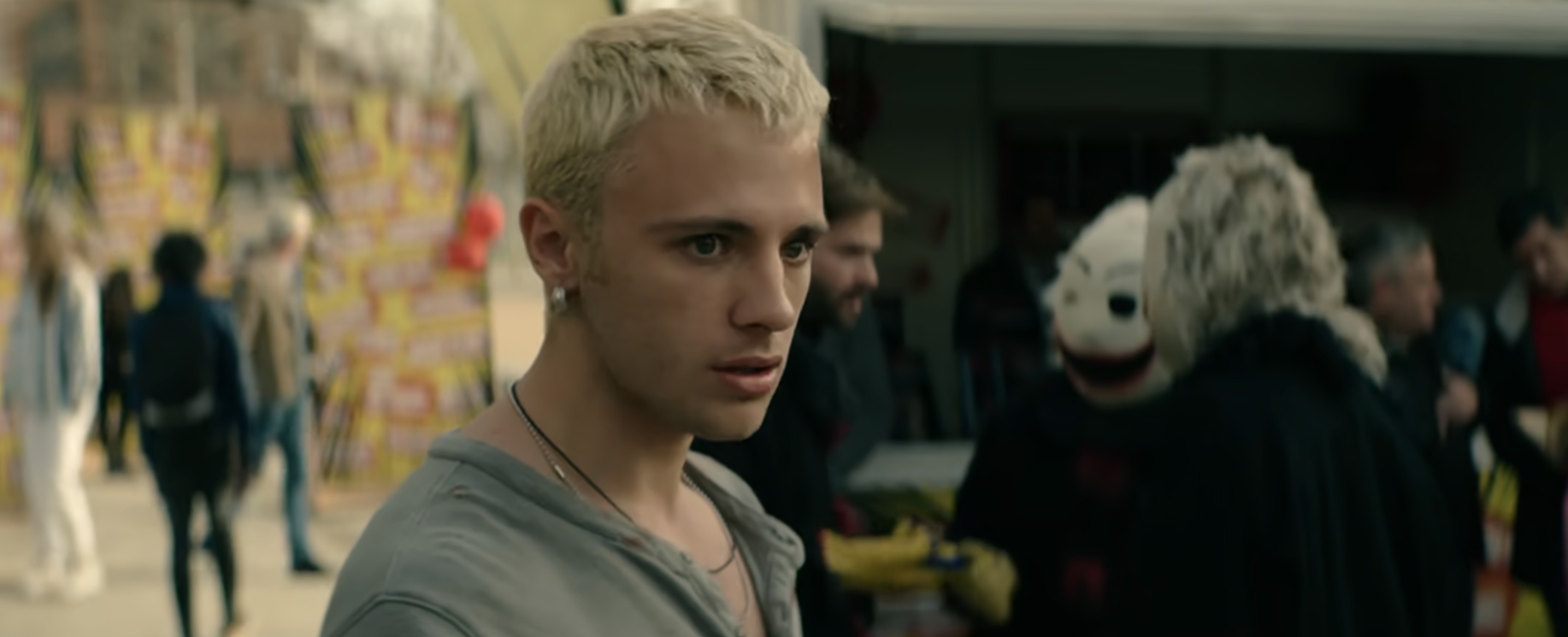 Killer Book Club Cast on Netflix - Iván Pellicer as Nando