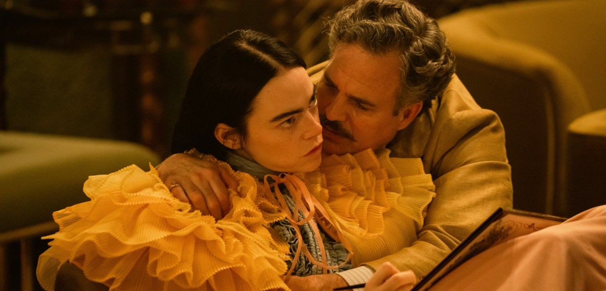 Poor Things Review - 2023 Yorgos Lanthimos Movie Film