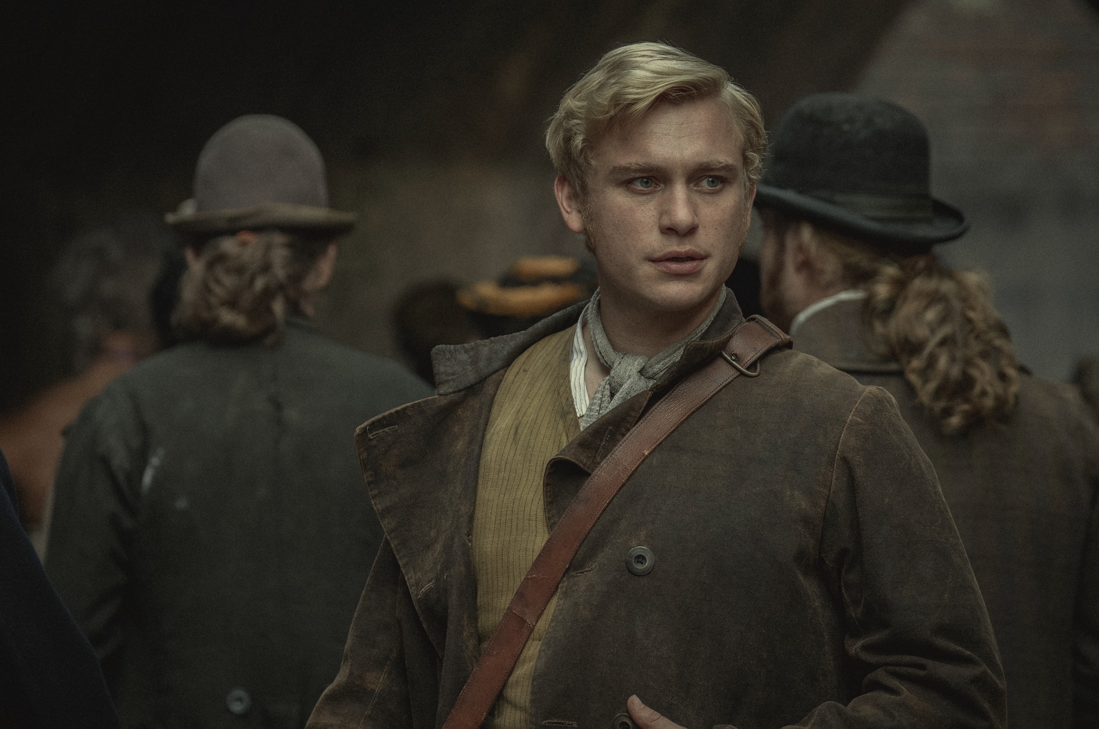 Bodies Soundtrack on Netflix - Every Song in Season 1, Episode 3