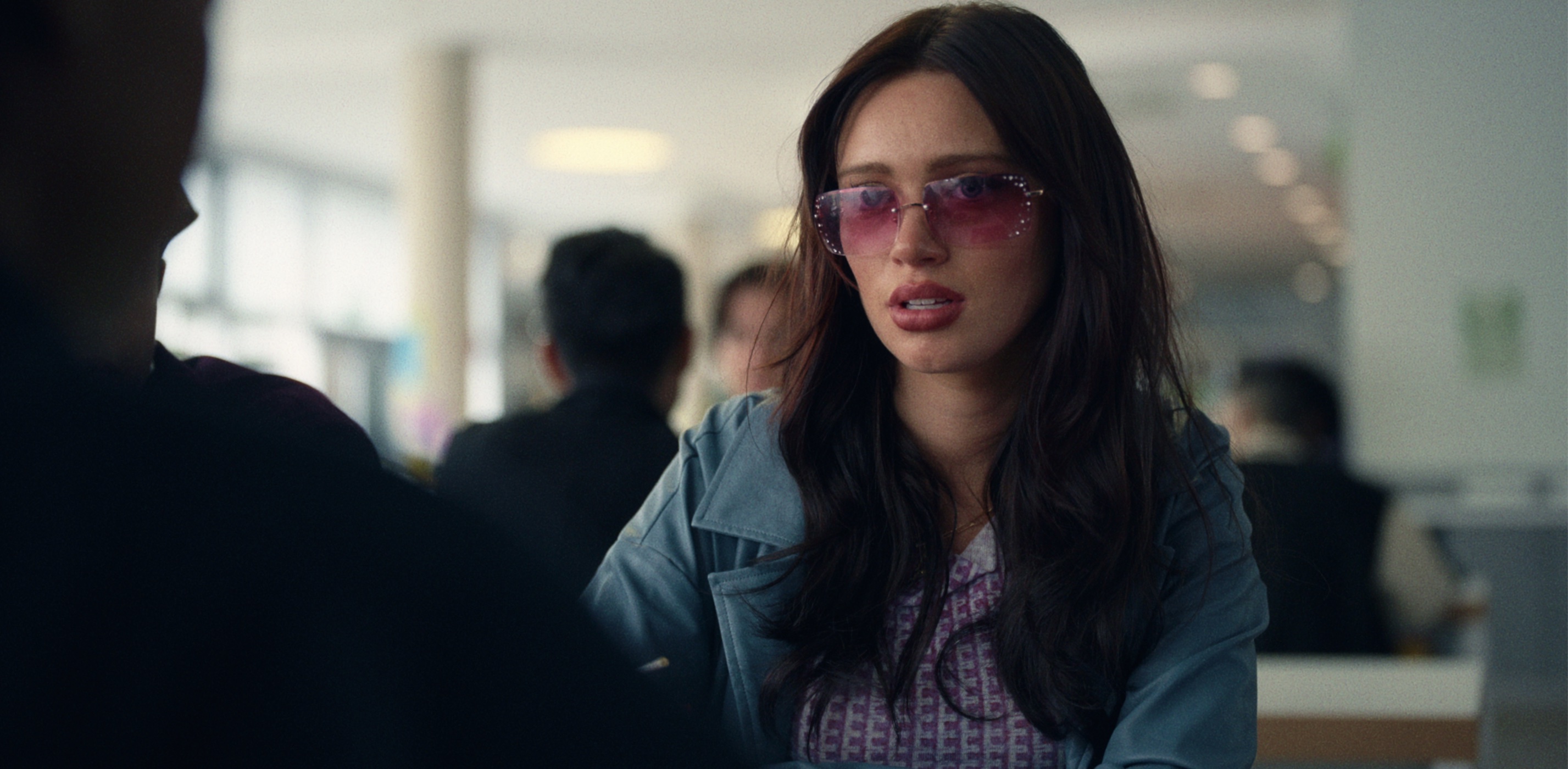 Everything Now Cast on Netflix - Niamh McCormack as Alison