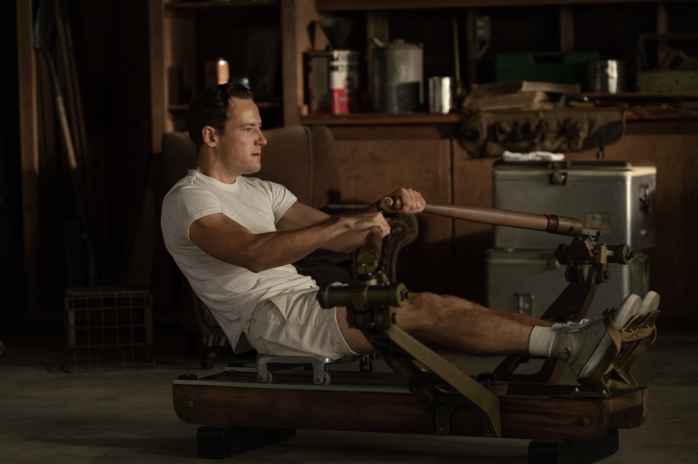 Lessons in Chemistry Cast on Apple TV+ - Lewis Pullman as Calvin Evans