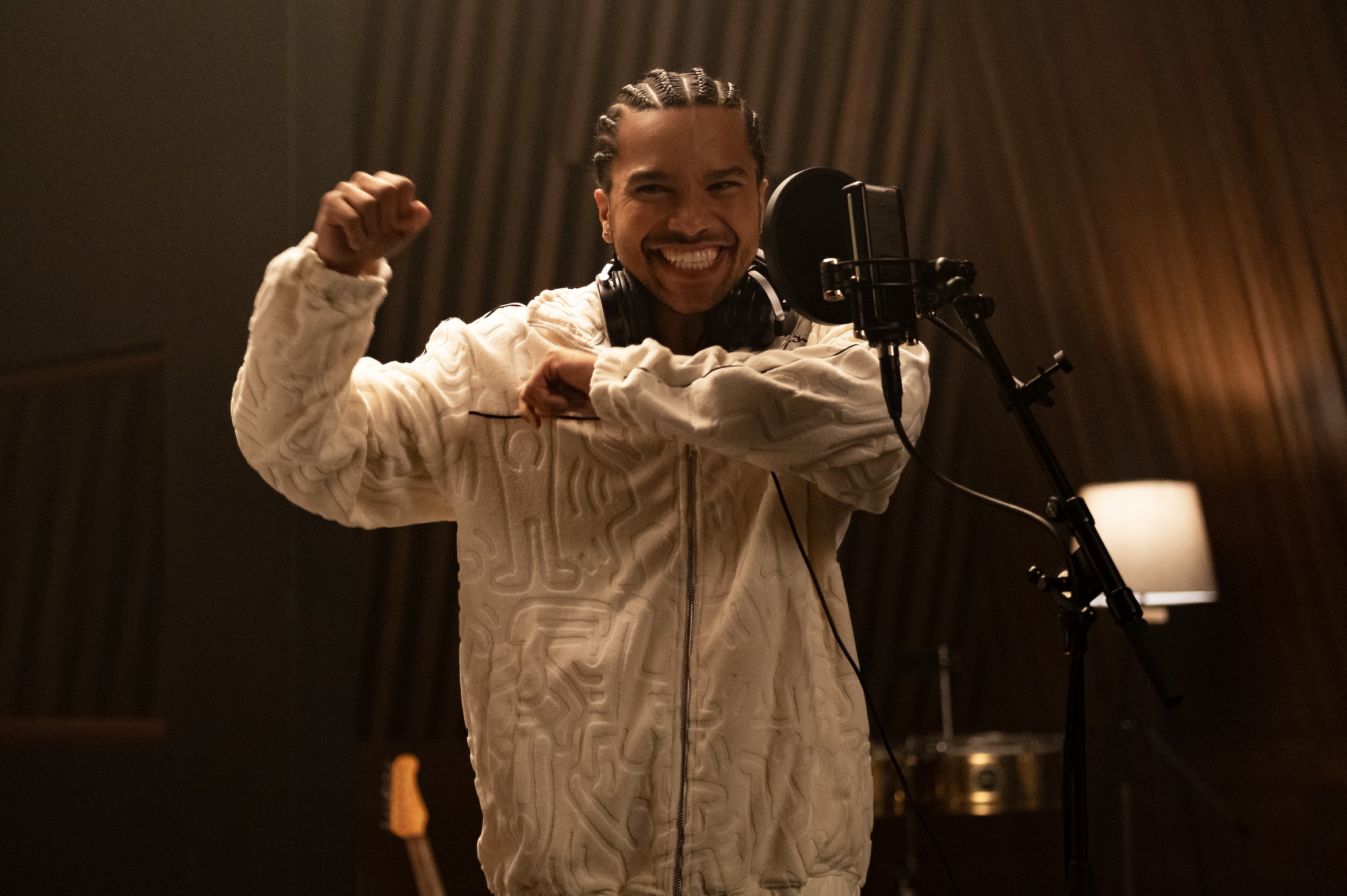 Neon Cast on Netflix - Tyler Dean Flores as Santi