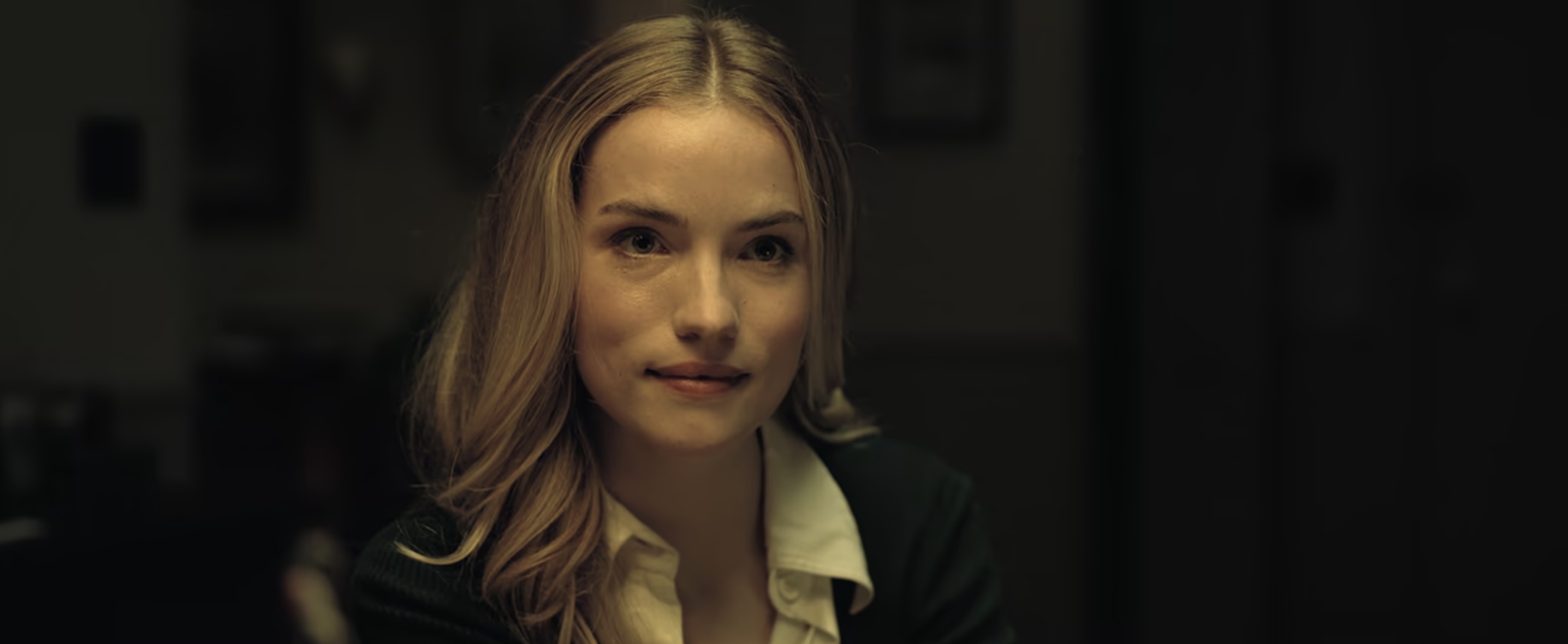 The Fall of the House of Usher Cast on Netflix - Willa Fitzgerald as Young Madeline Usher