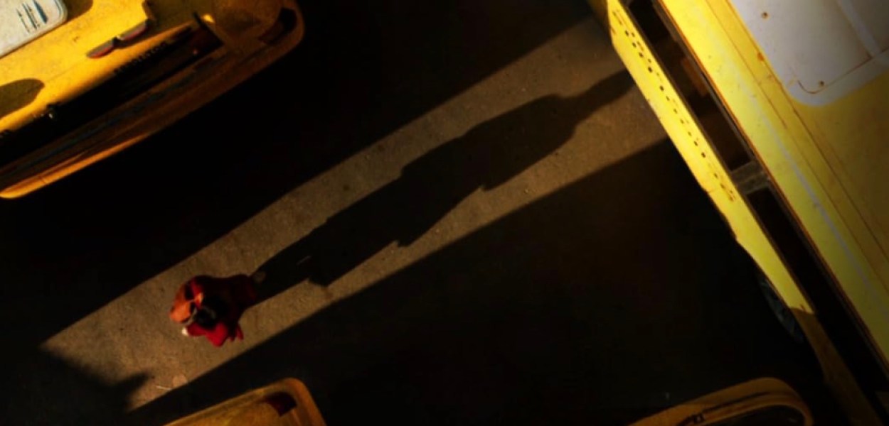 Yellow Bus Review - 2023 Wendy Bednarz Movie Film