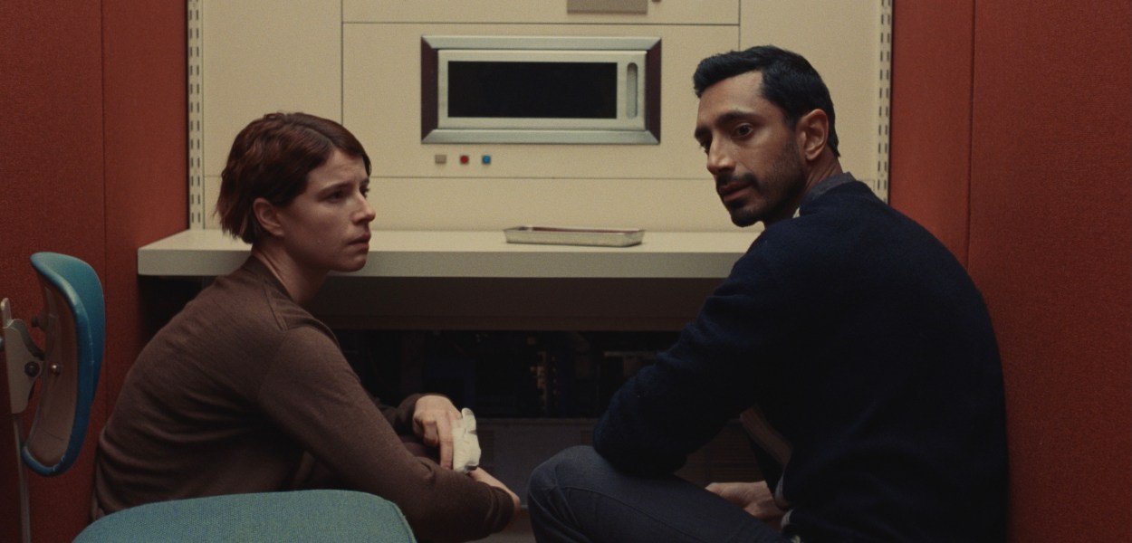 Fingernails Cast - Every Actor and Character in the 2023 Apple TV+ Movie