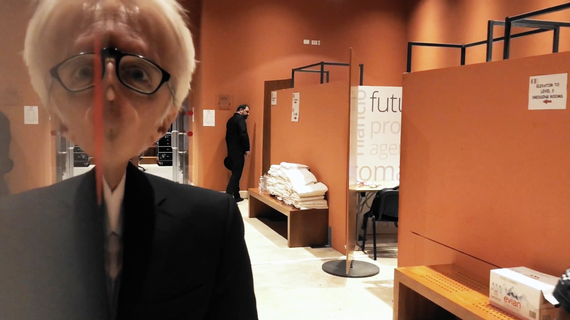 In the Court of the Crimson King Review - 2022 Toby Amies Documentary Film