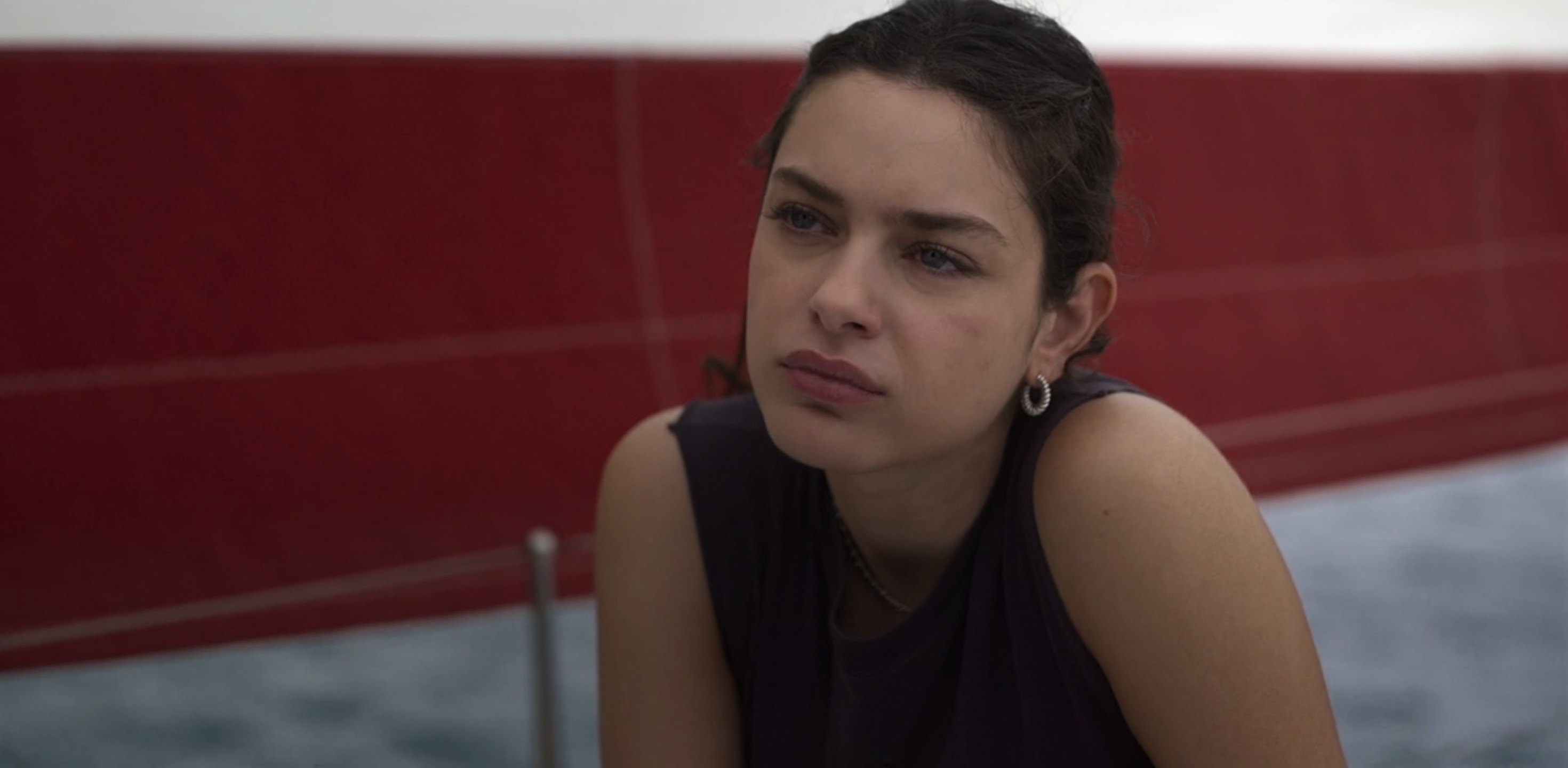 Dangerous Waters Cast on Hulu - Odeya Rush as Rose