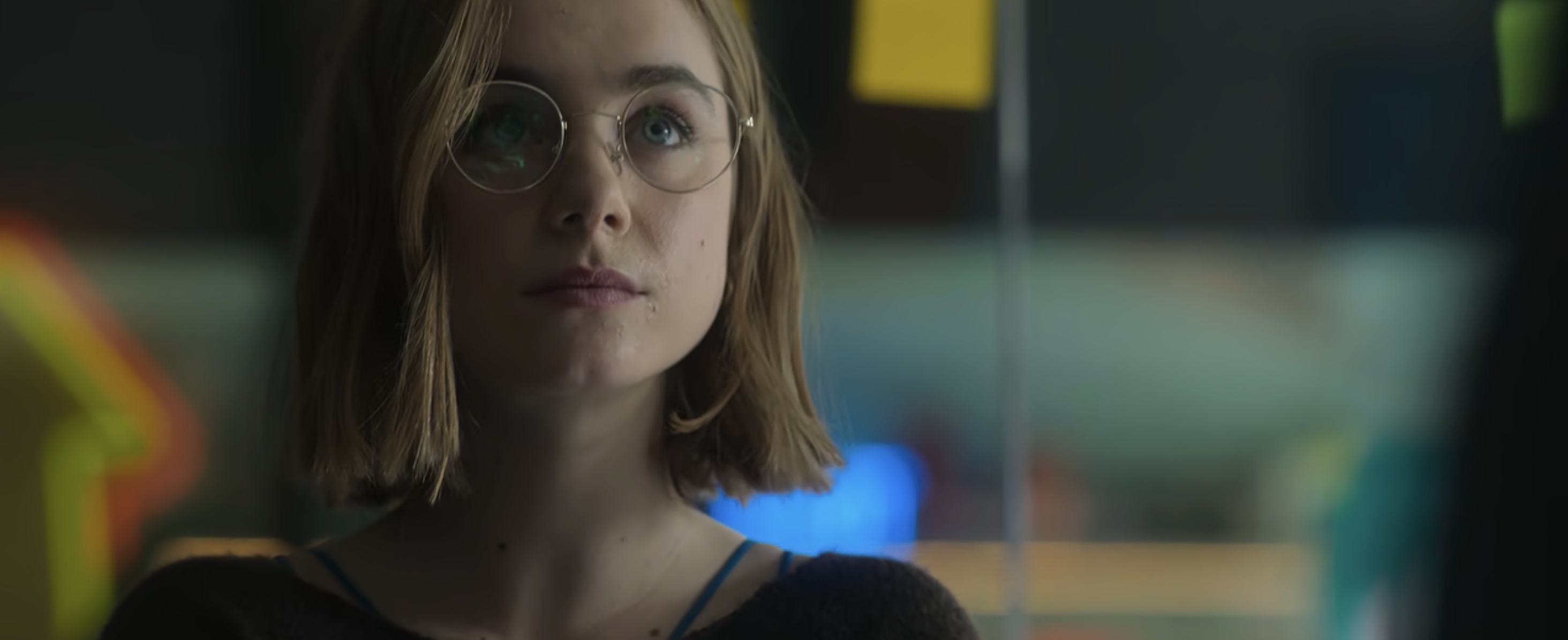 Through My Window: Looking at You Cast on Netflix - Clara Galle as Raquel