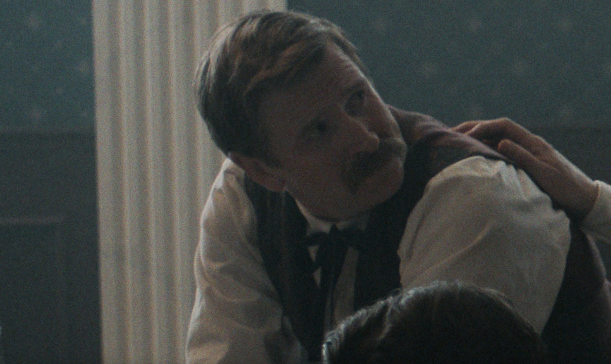 Manhunt Cast on Apple TV+ - Damian O'Hare as Thomas Eckert