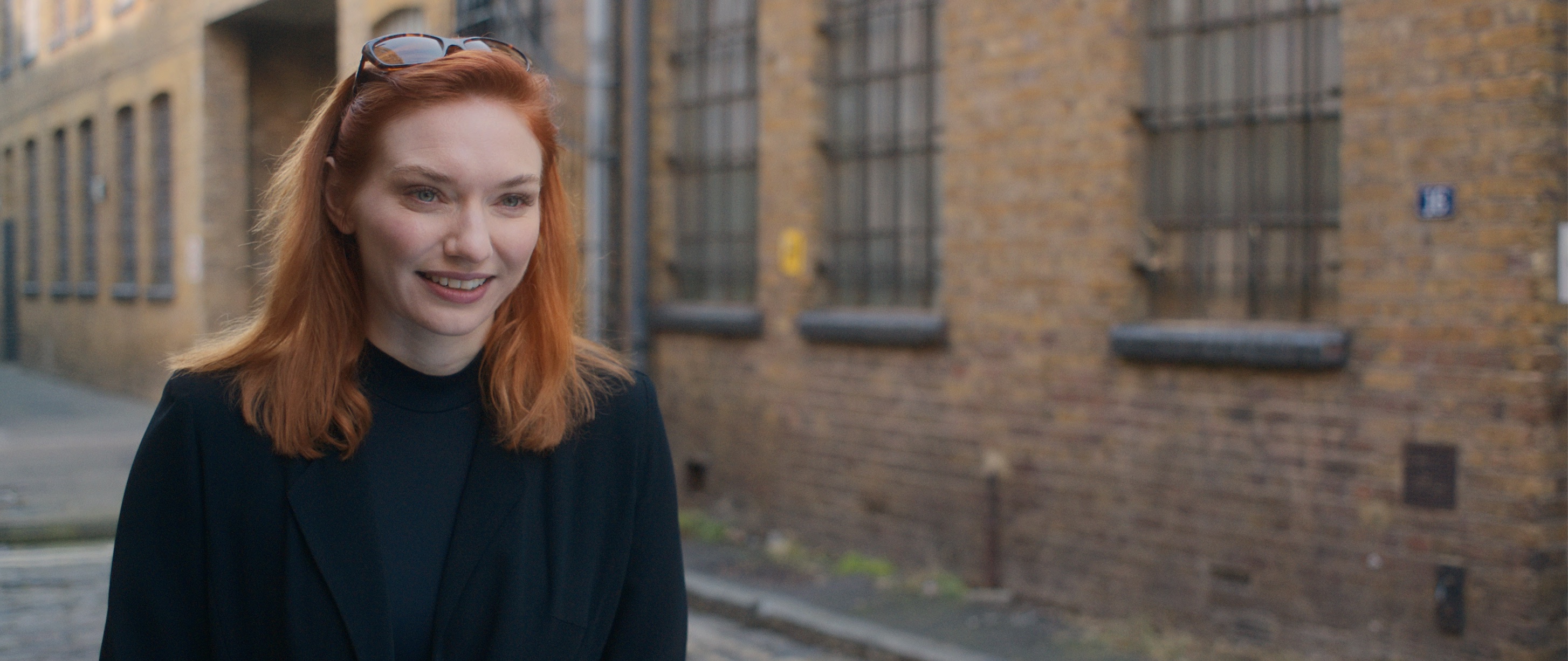 One Day Soundtrack on Netflix - Every Song in Episode 11