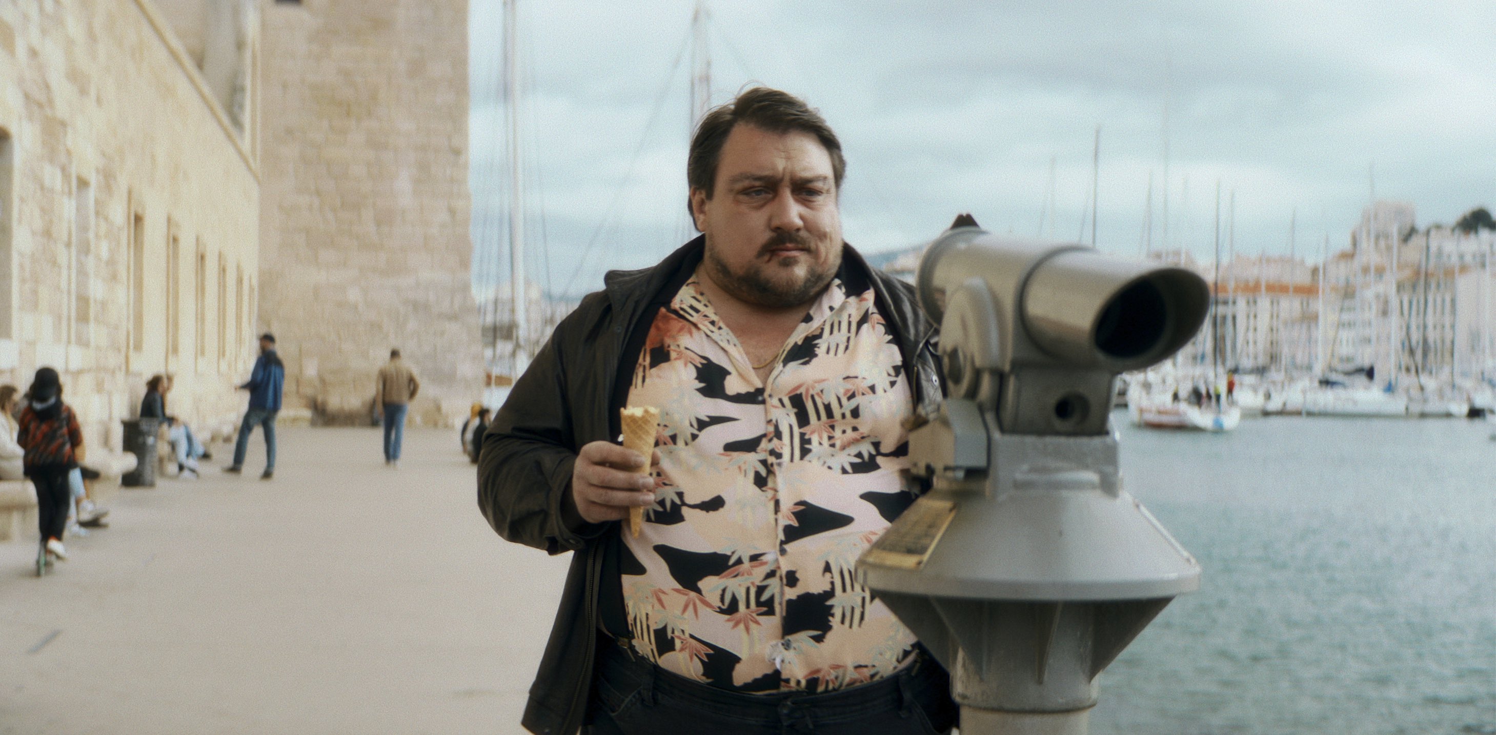 Crooks Cast on Netflix - Christoph F. Krutzler as Joseph Muckstein