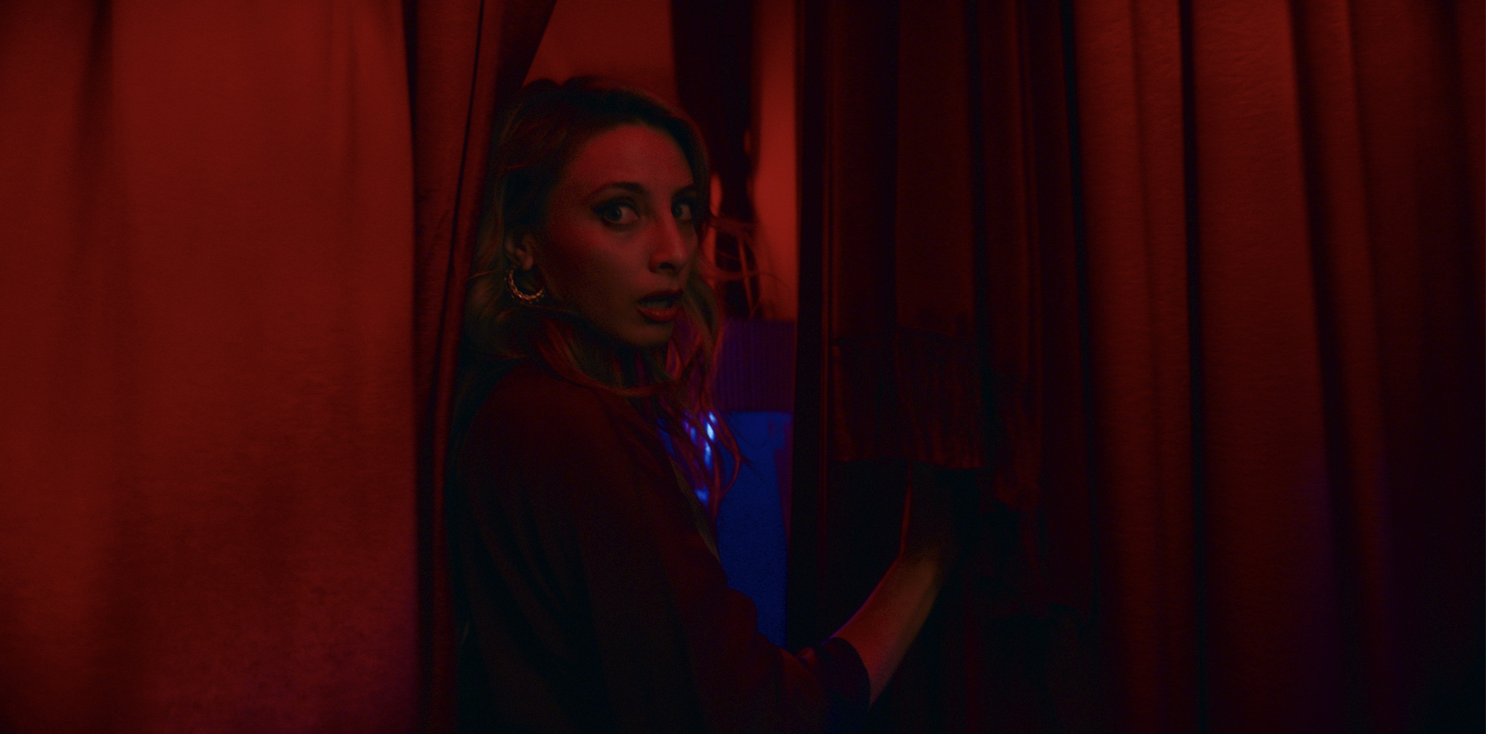 Crooks Soundtrack on Netflix - Every Song in Season 1, Episode 3