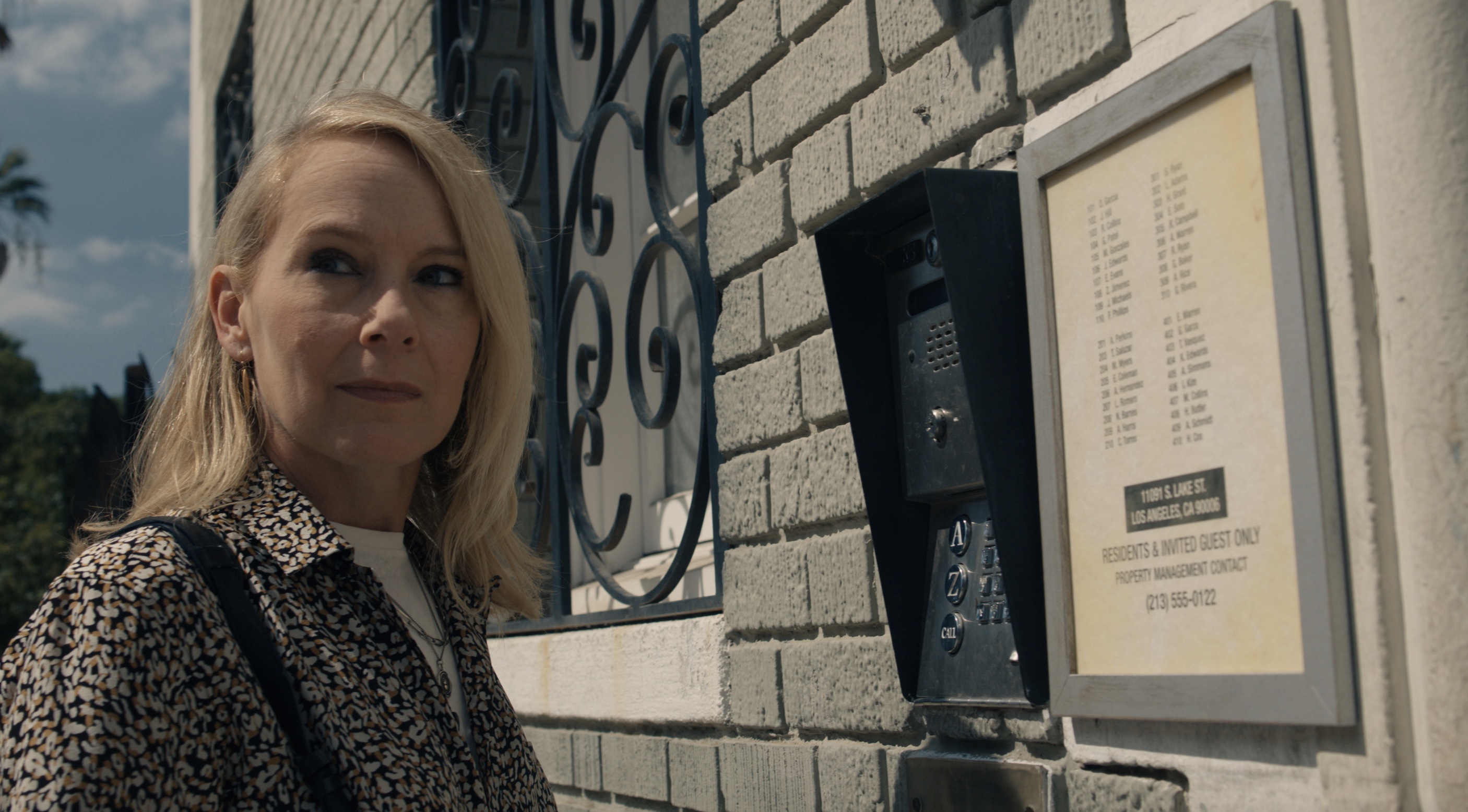 Sugar Cast on Apple TV+ - Amy Ryan as Melanie