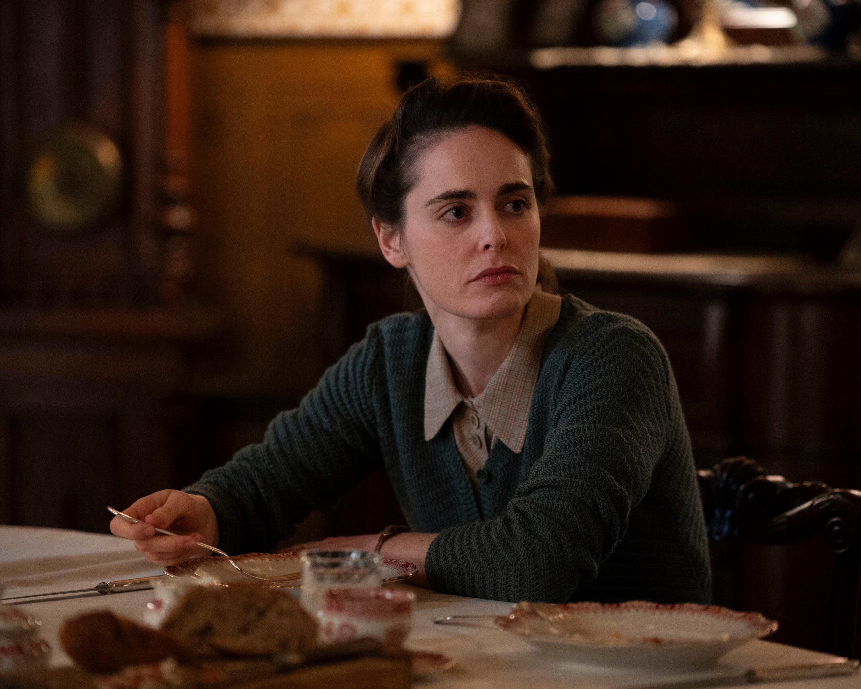 We Were the Lucky Ones Cast on Hulu - Hadas Yaron as Mila Kurc