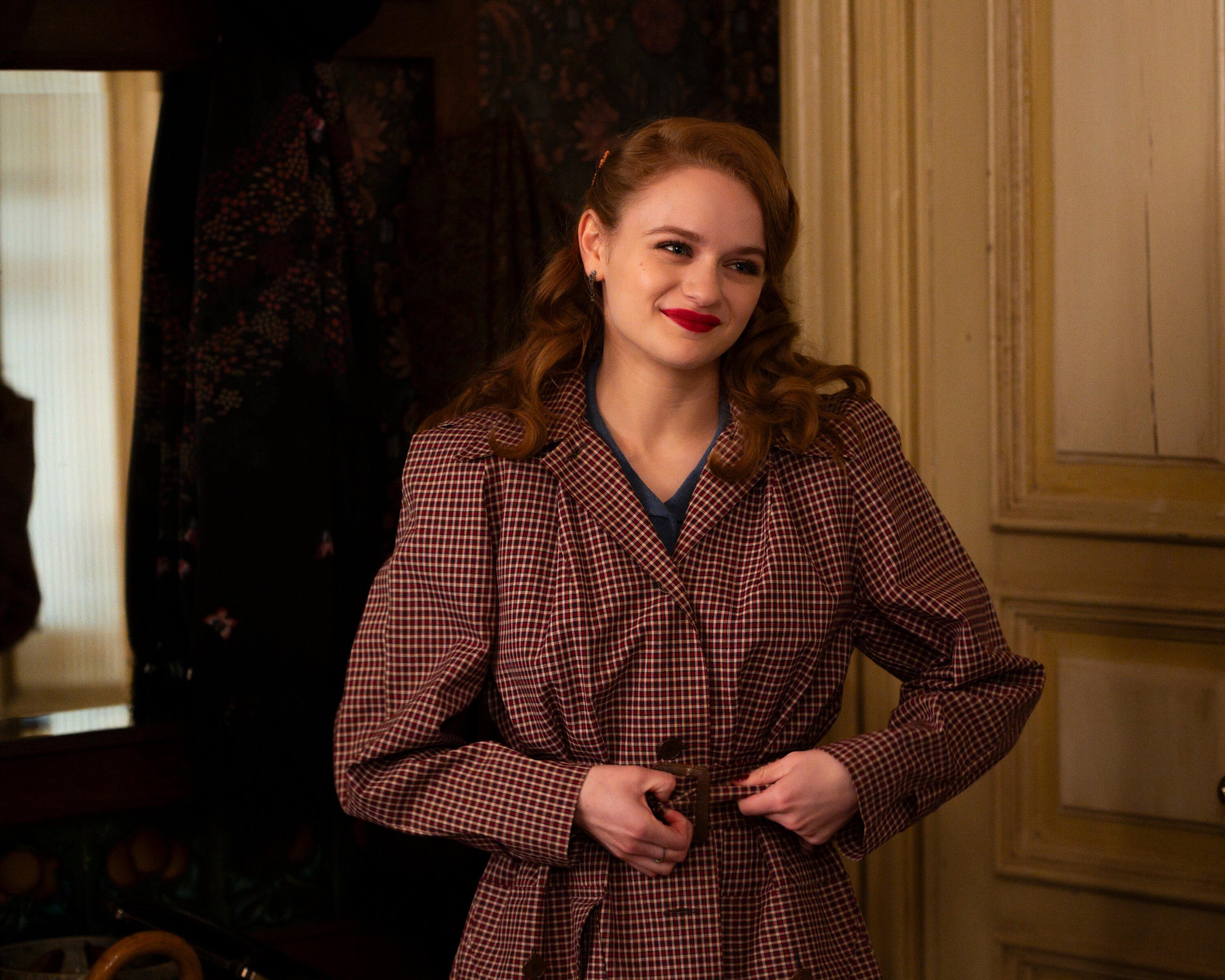 We Were the Lucky Ones Soundtrack on Hulu - Every Song in Episode 1