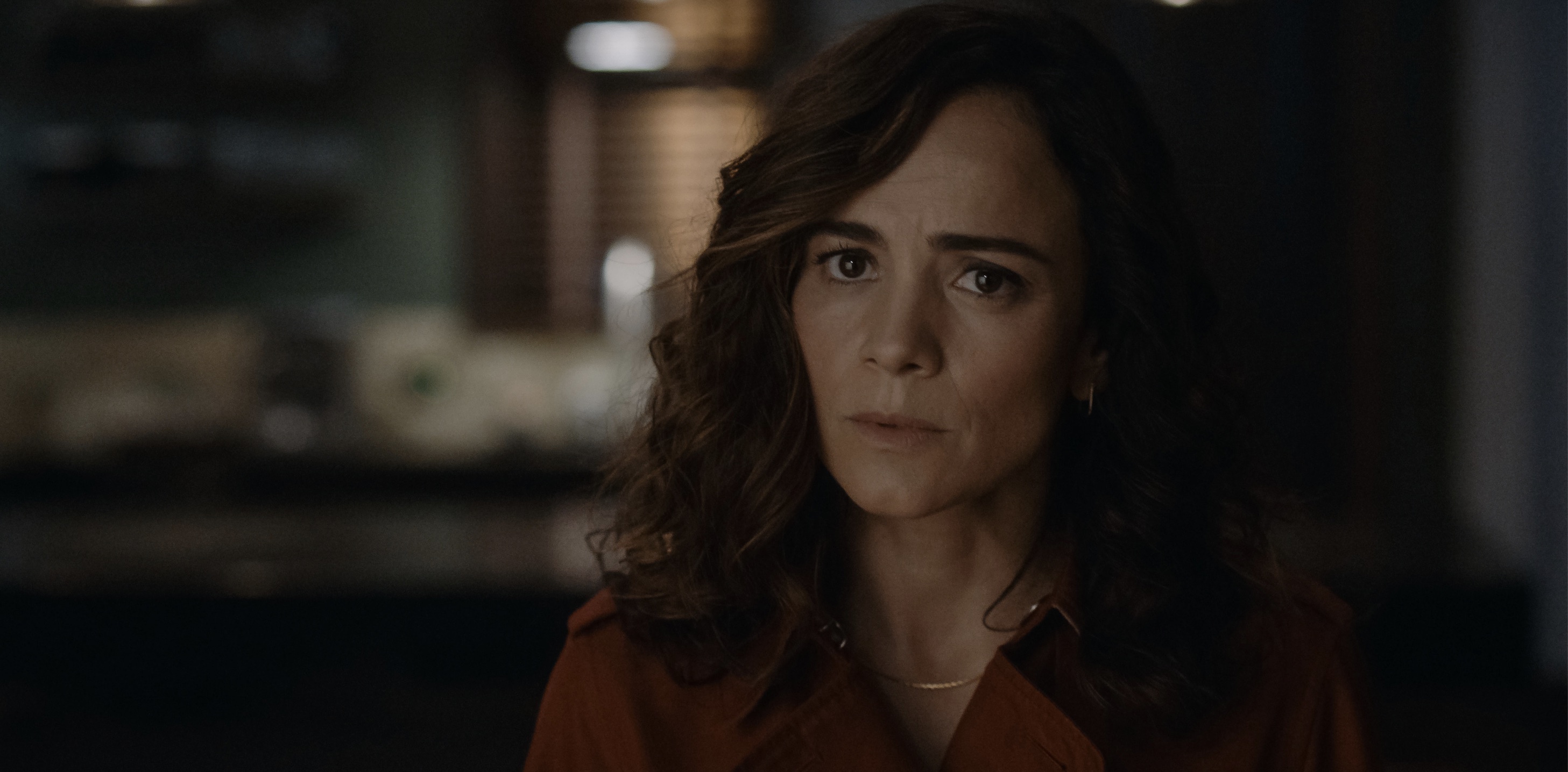 Dark Matter Cast on Apple TV+ - Alice Braga as Amanda Lucas
