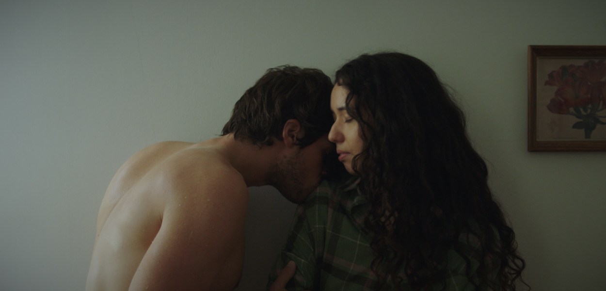 This Closeness Review - 2023 Kit Zauhar Movie Film