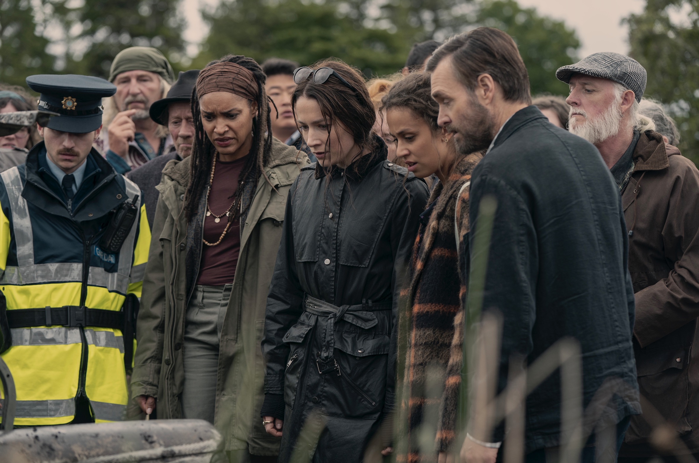 Bodkin Soundtrack on Netflix - Every Song in Season 1, Episode 3