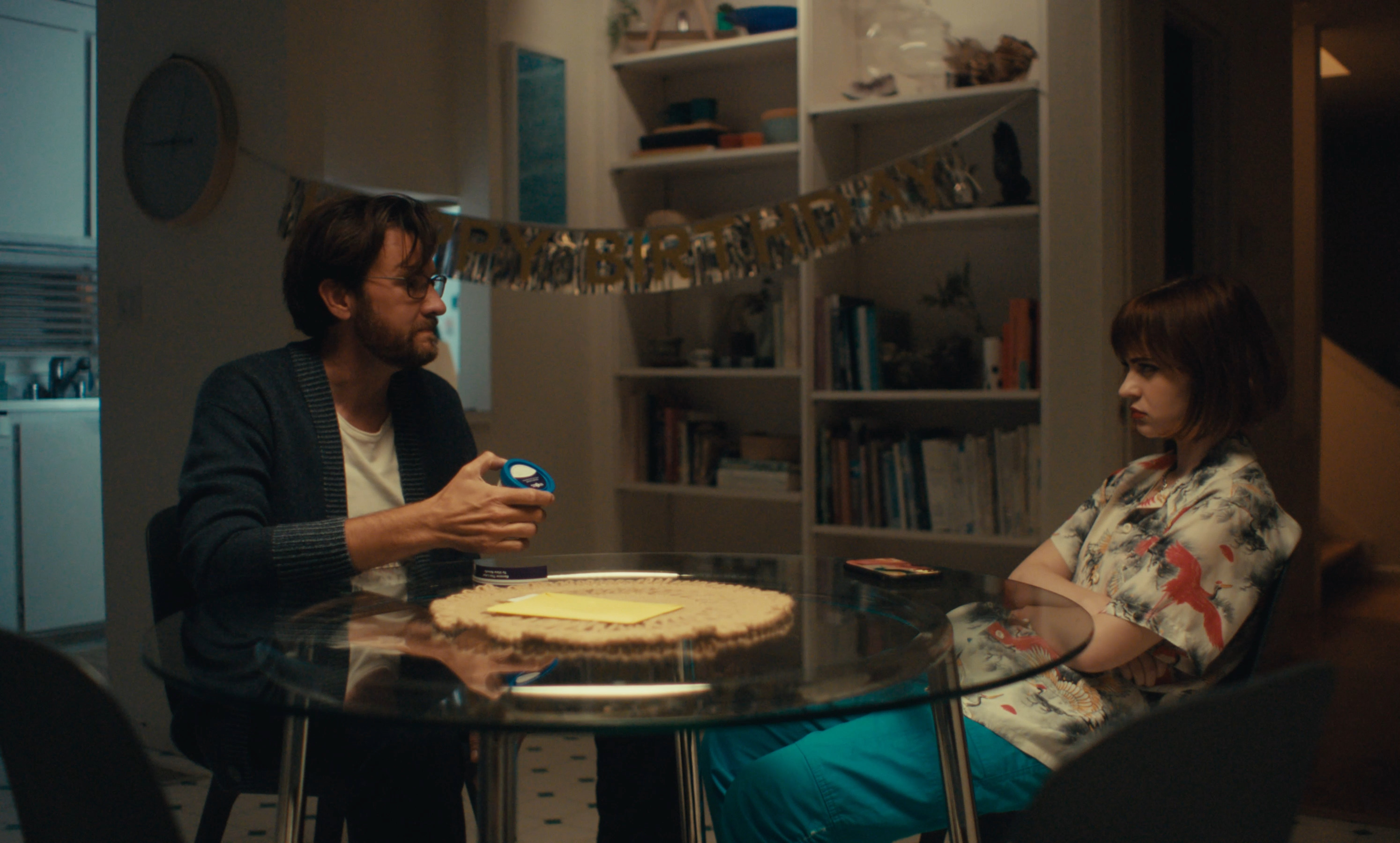 Edge of Everything Review - 2023 Movie Film Directed by Pablo Feldman and Sophia Sabella