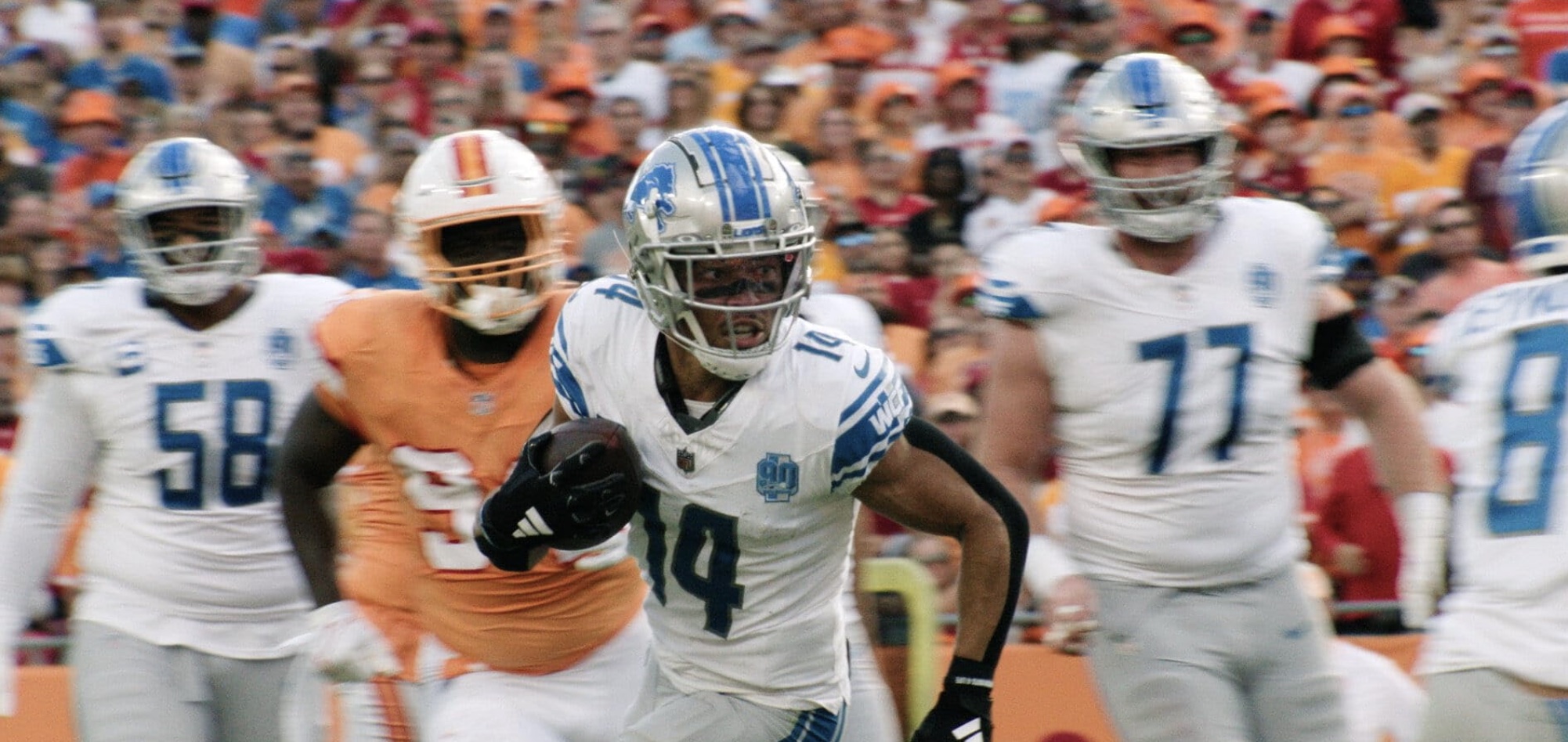 Receiver Soundtrack on Netflix - Every Song in Season 1, Episode 3