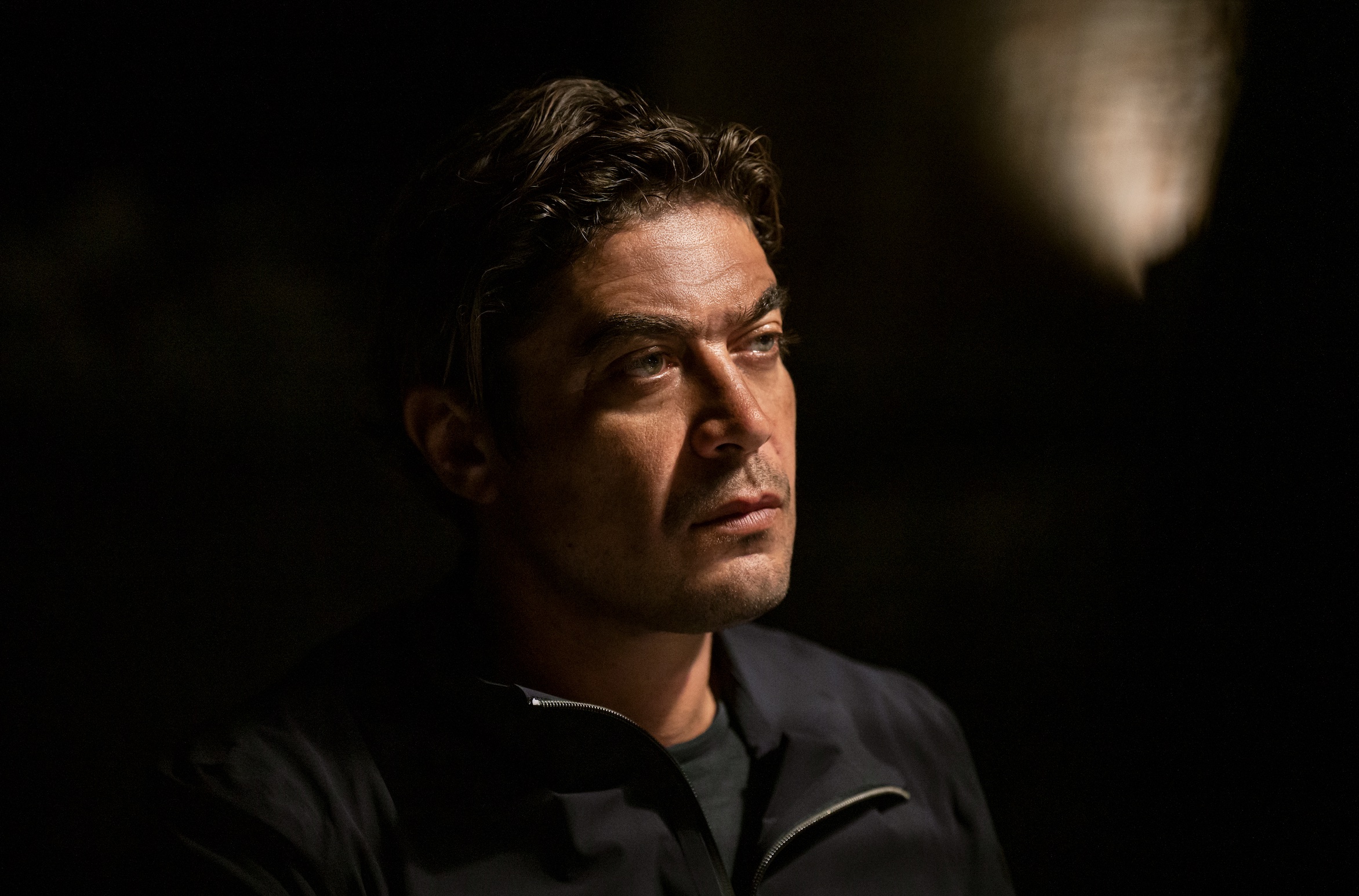Vanished Into the Night Cast on Netflix - Riccardo Scamarcio as Pietro