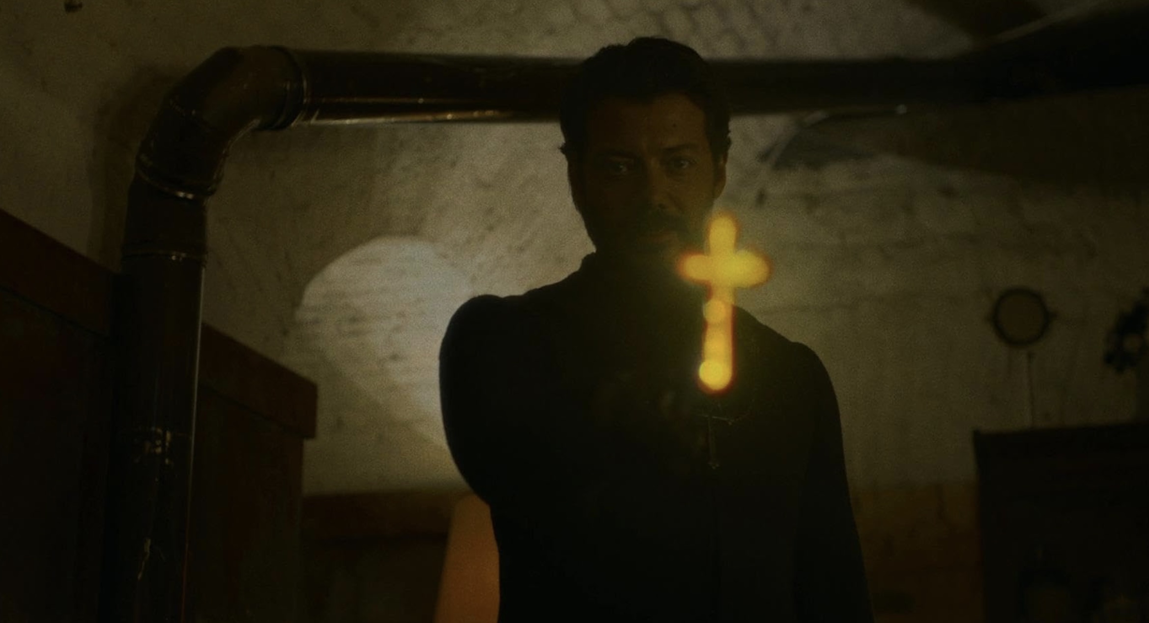 Immaculate Cast on Amazon, Apple and Hulu - Álvaro Morte as Father Sal Tedeschi