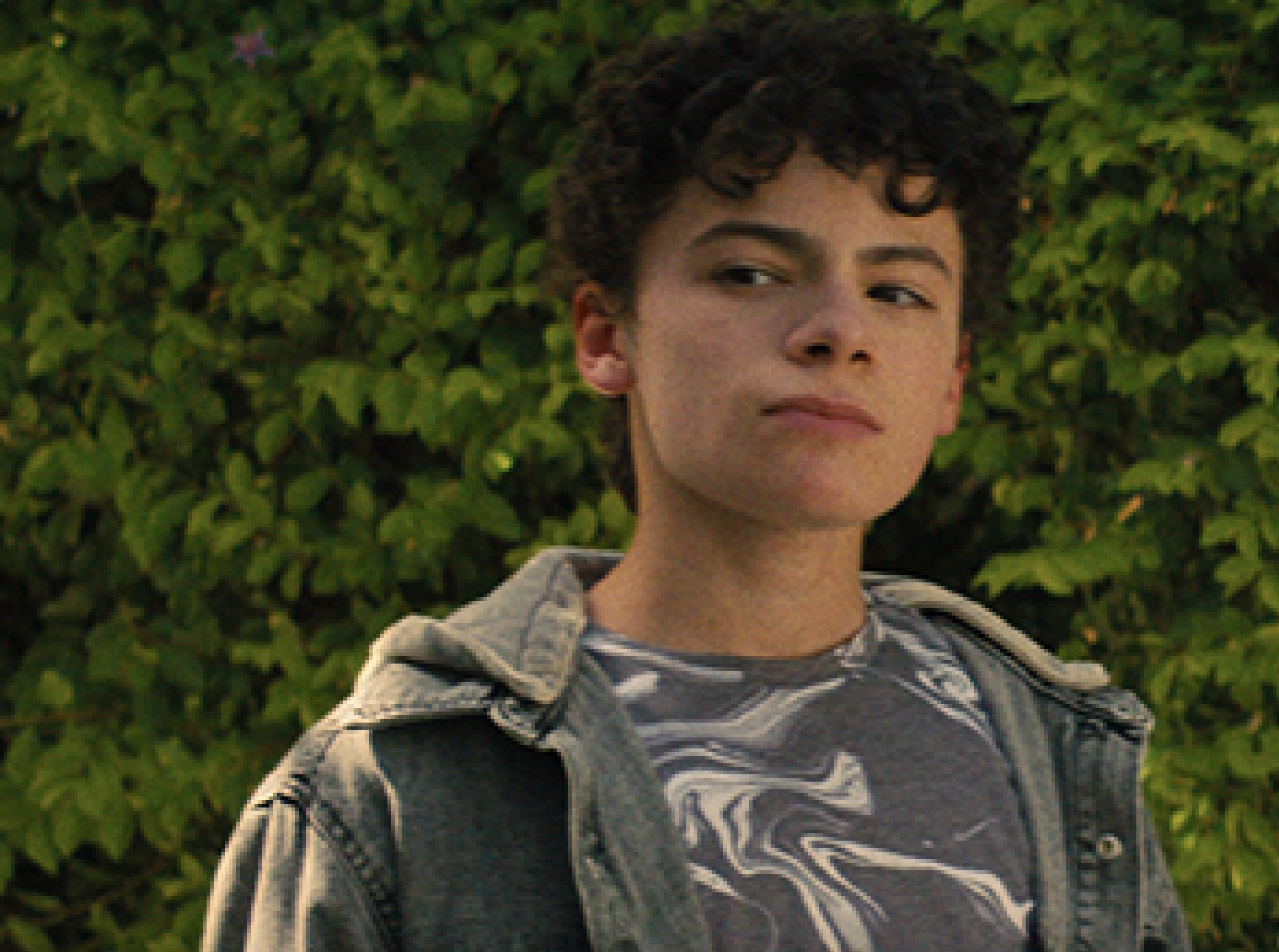 Incoming Cast on Netflix - Raphael Alejandro as Connor