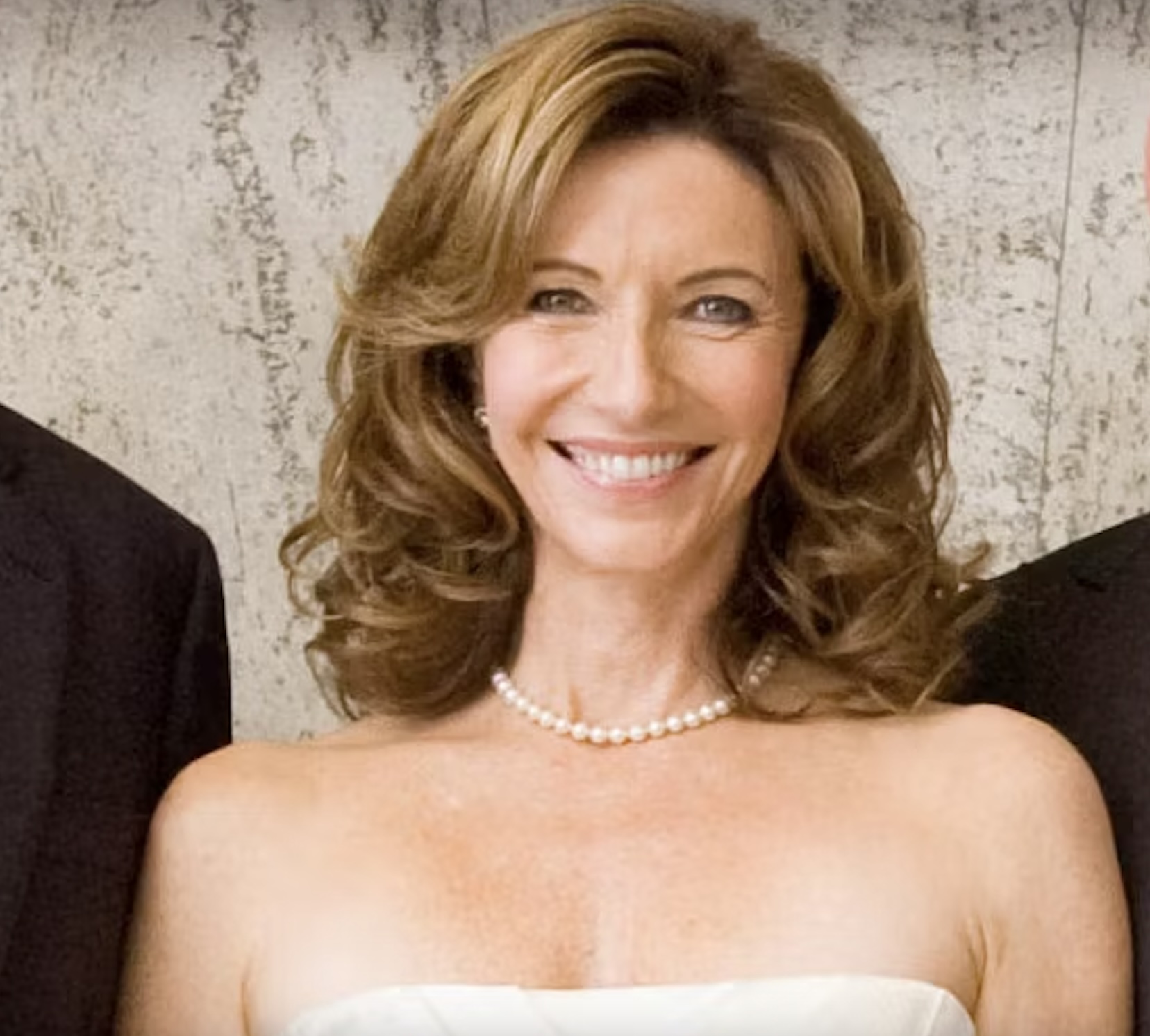 Step Brothers Cast on Hulu - Mary Steenburgen as Nancy Huff