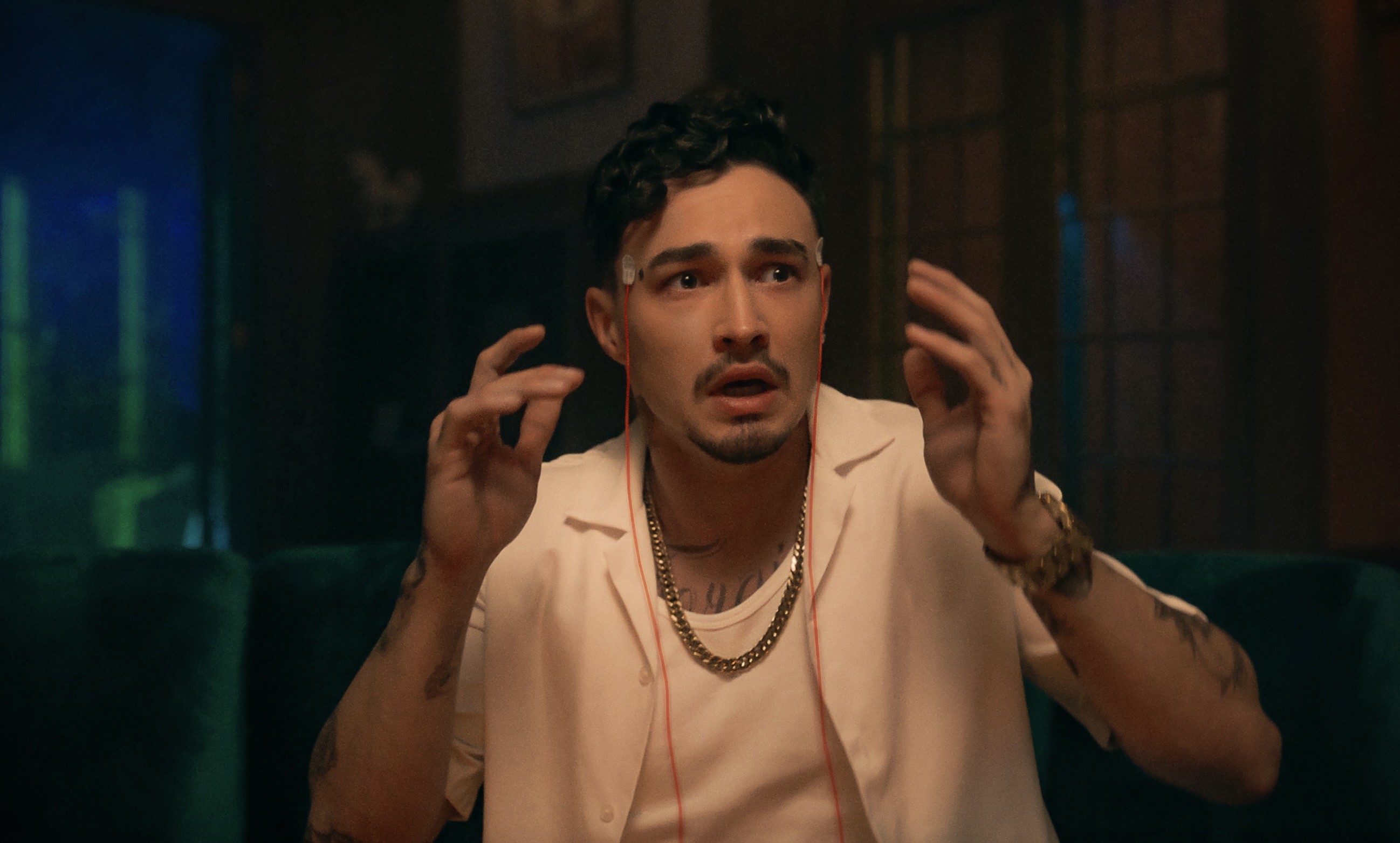 It's What's Inside Cast on Netflix - Gavin Leatherwood as Dennis