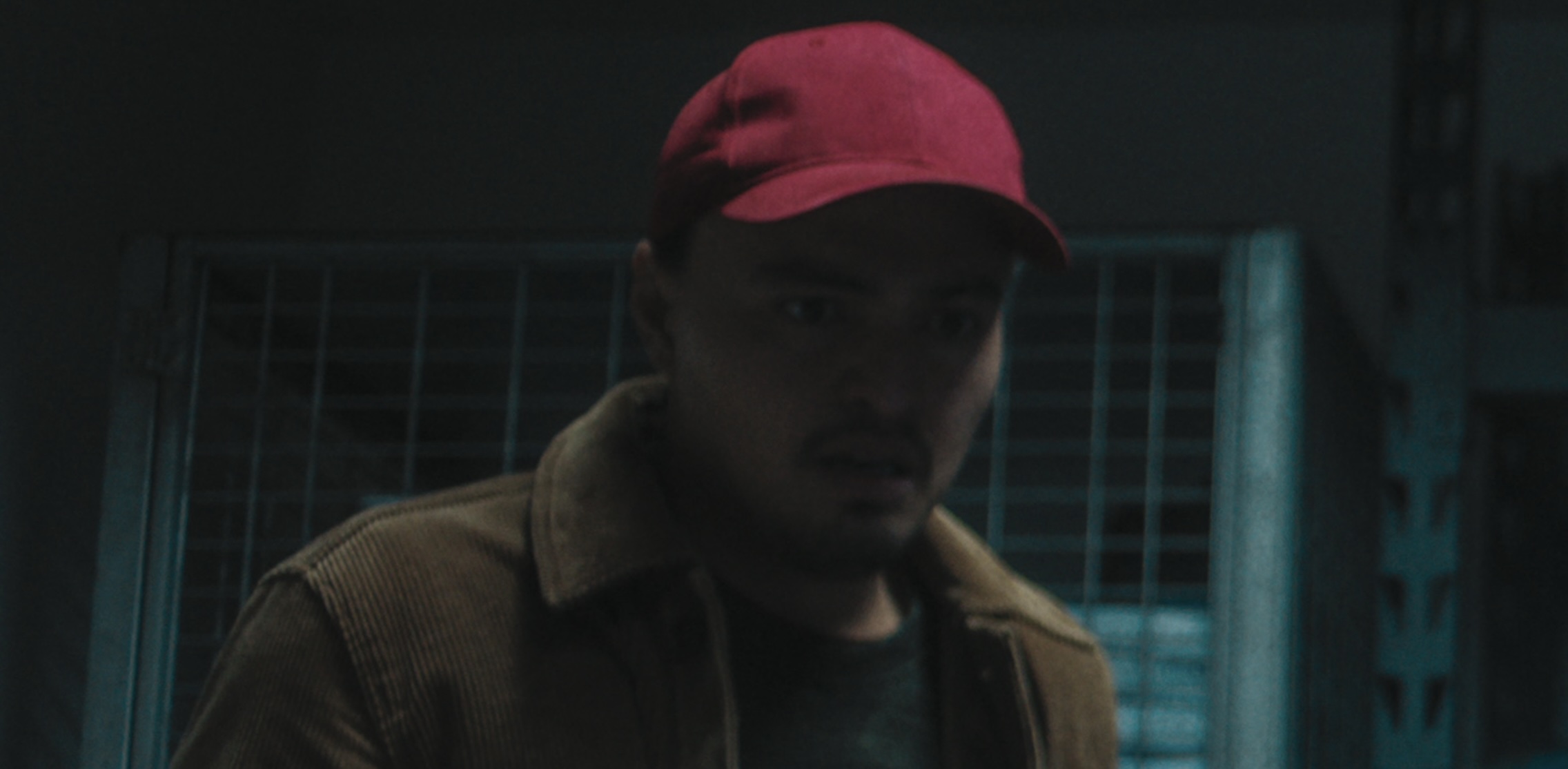 Carry-On Cast on Netflix - Tonatiuh as Mateo Flores