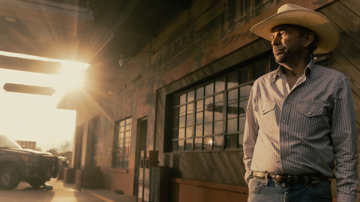 Landman Soundtrack on Paramount+ - Every Song in Season 1, Episode 7