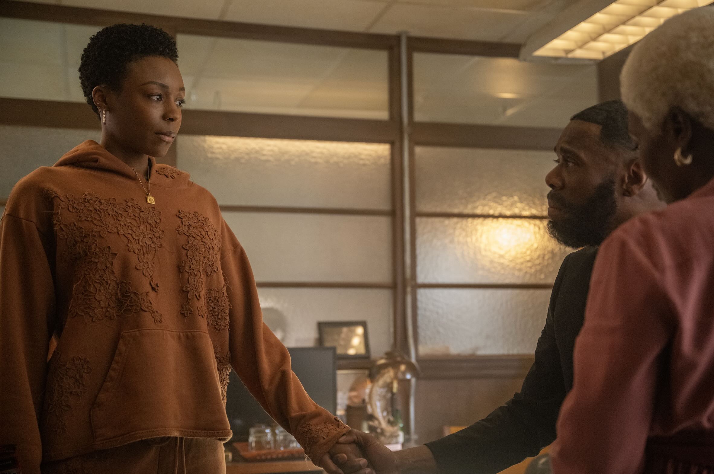 The Madness Soundtrack on Netflix - Every Song in Episode 7