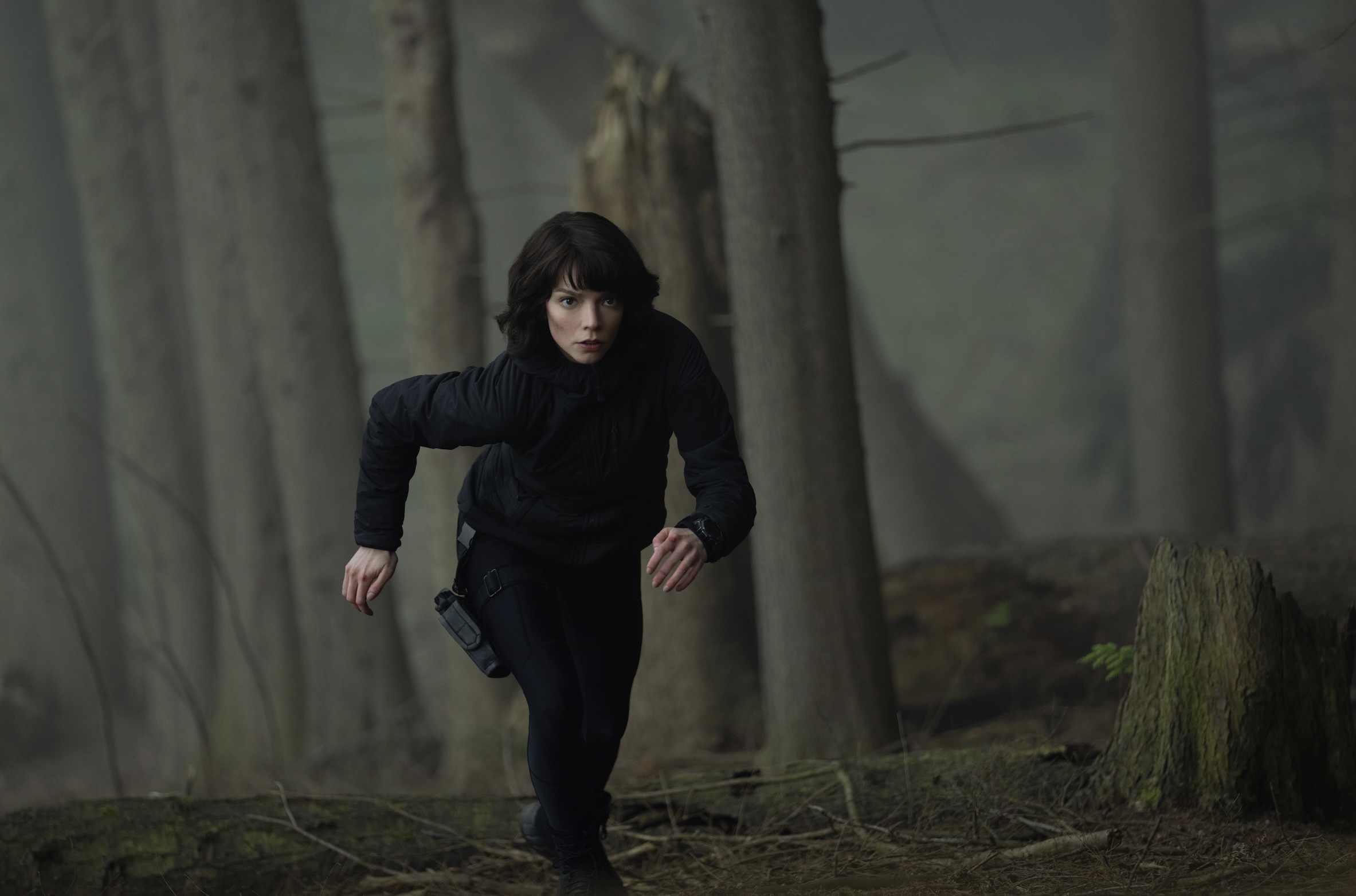 The Gorge Cast on Apple TV+ - Anya Taylor-Joy as Drasa