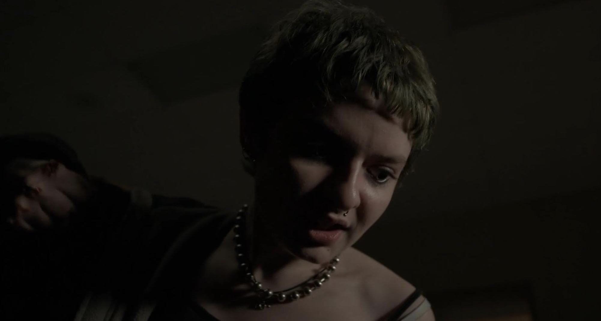 Y2K Cast on Amazon, Apple and HBO Max - Lachlan Watson as Ash