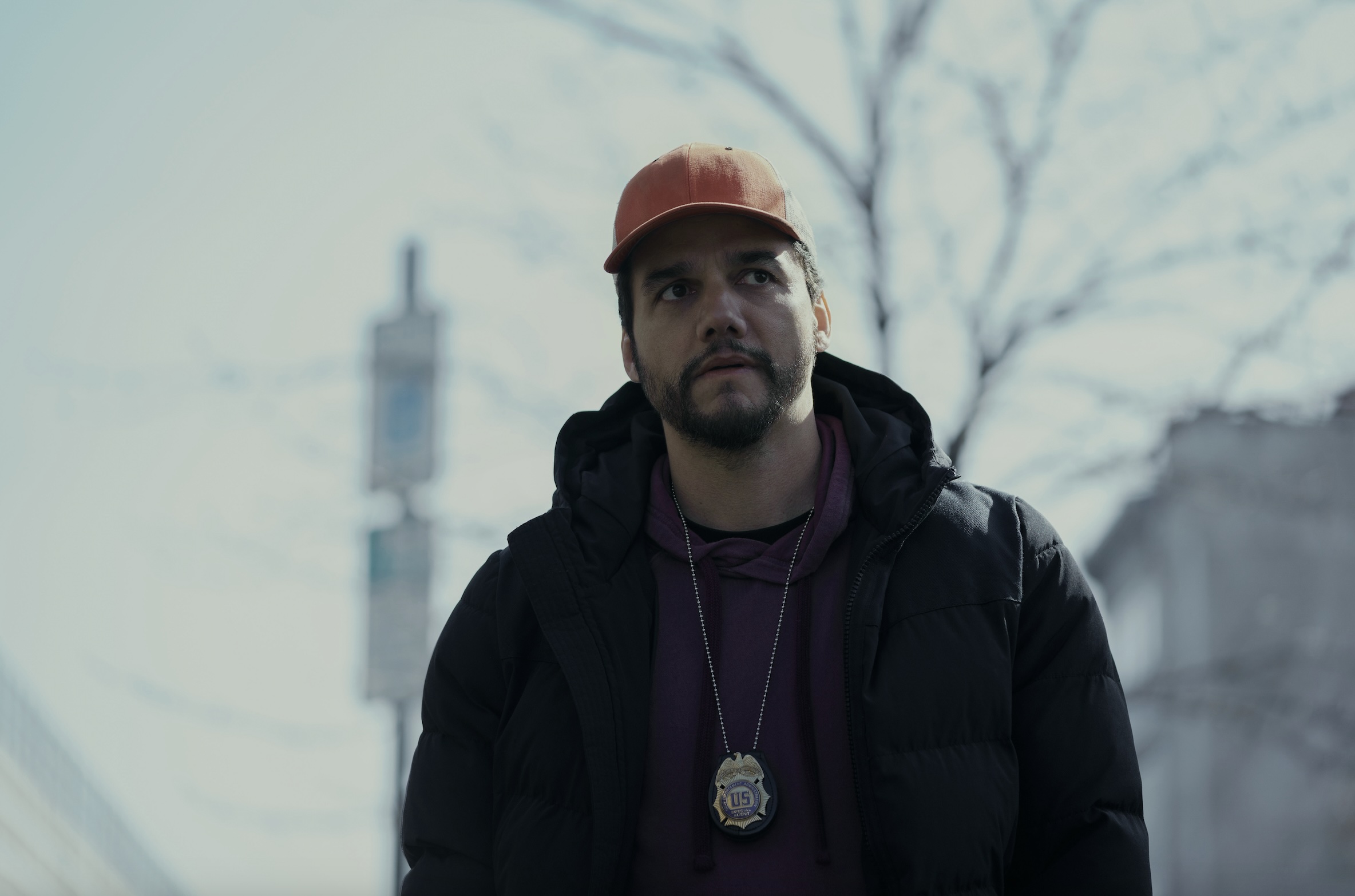 Dope Thief Cast on Apple TV+ - Wagner Moura as Manny Carvalho