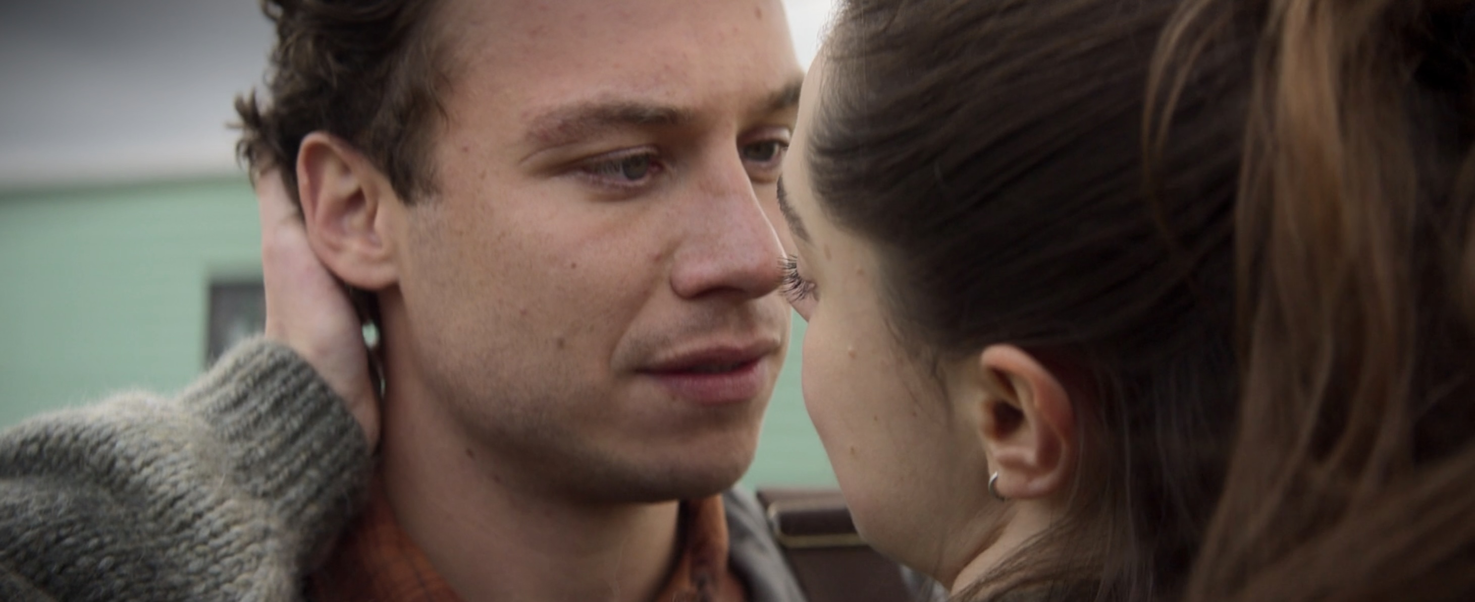 Last Breath Cast on Peacock - Finn Cole as Chris Lemons